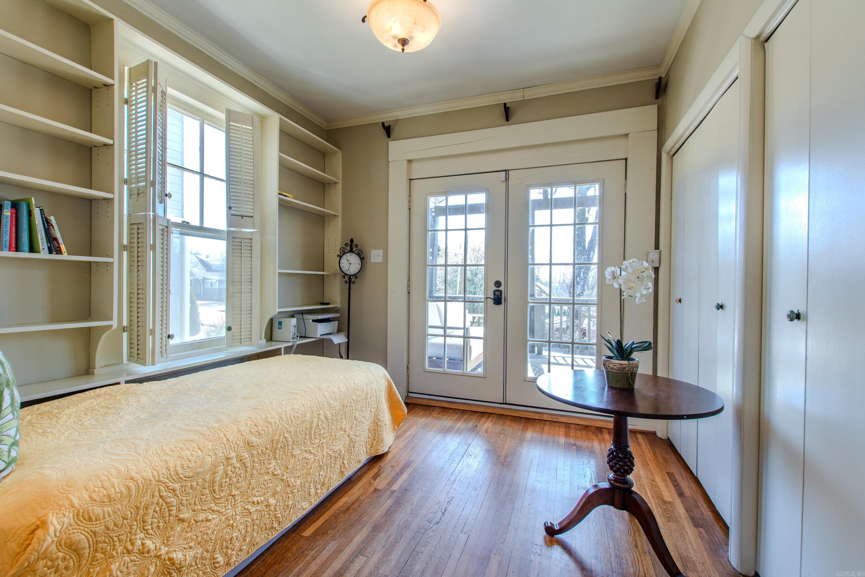 PROSPECT TERRACE - Residential