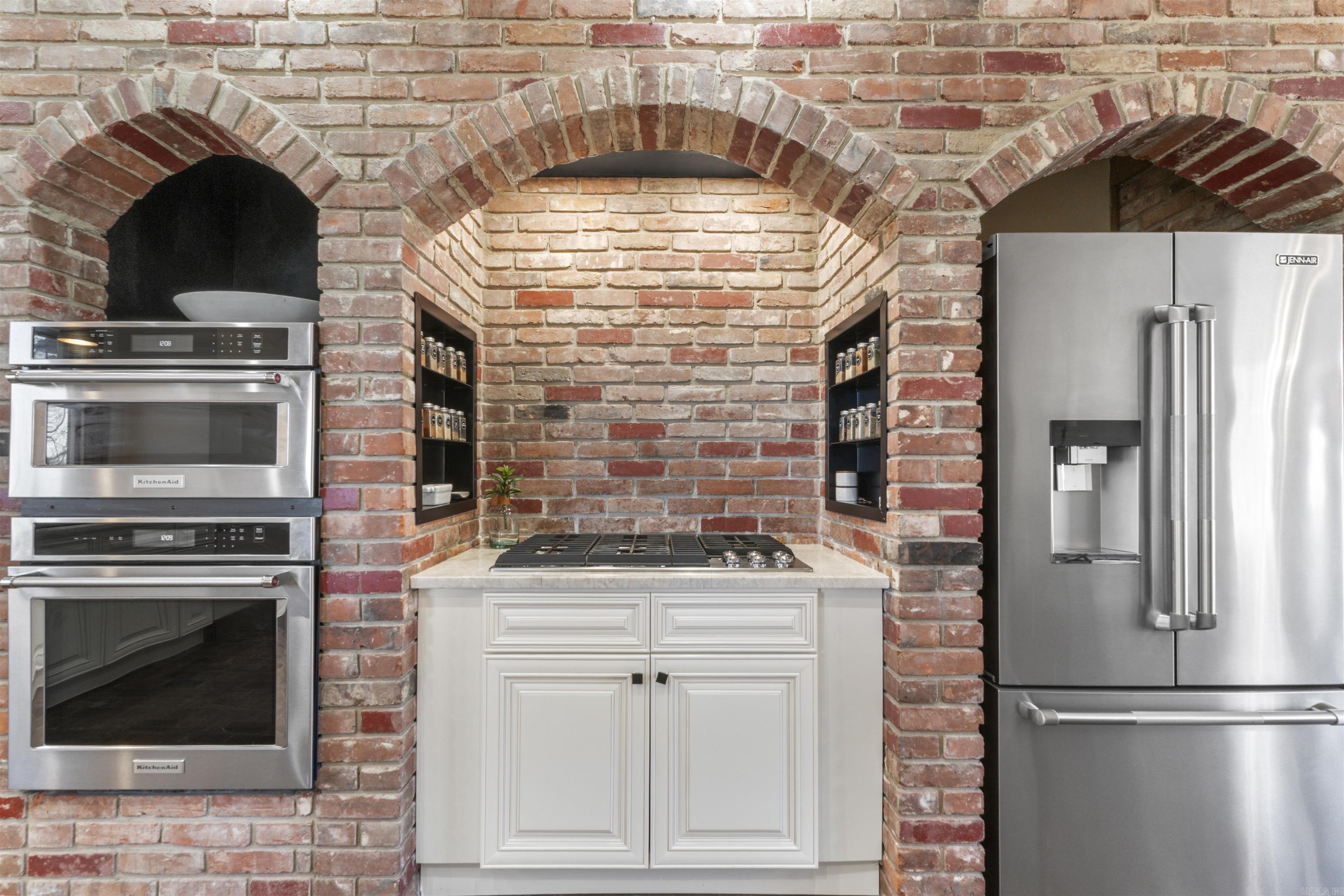 OVERBROOK - Residential