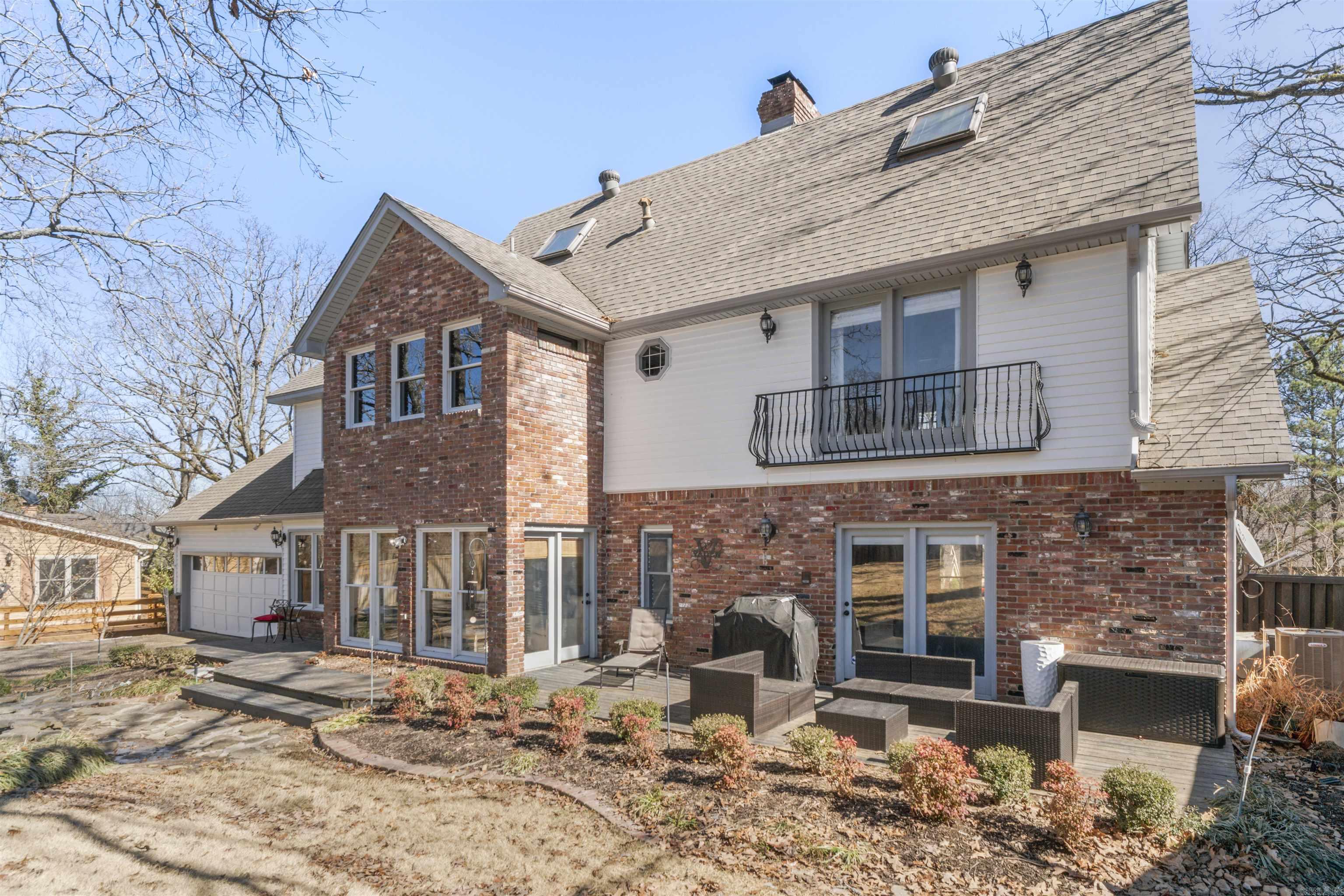 OVERBROOK - Residential