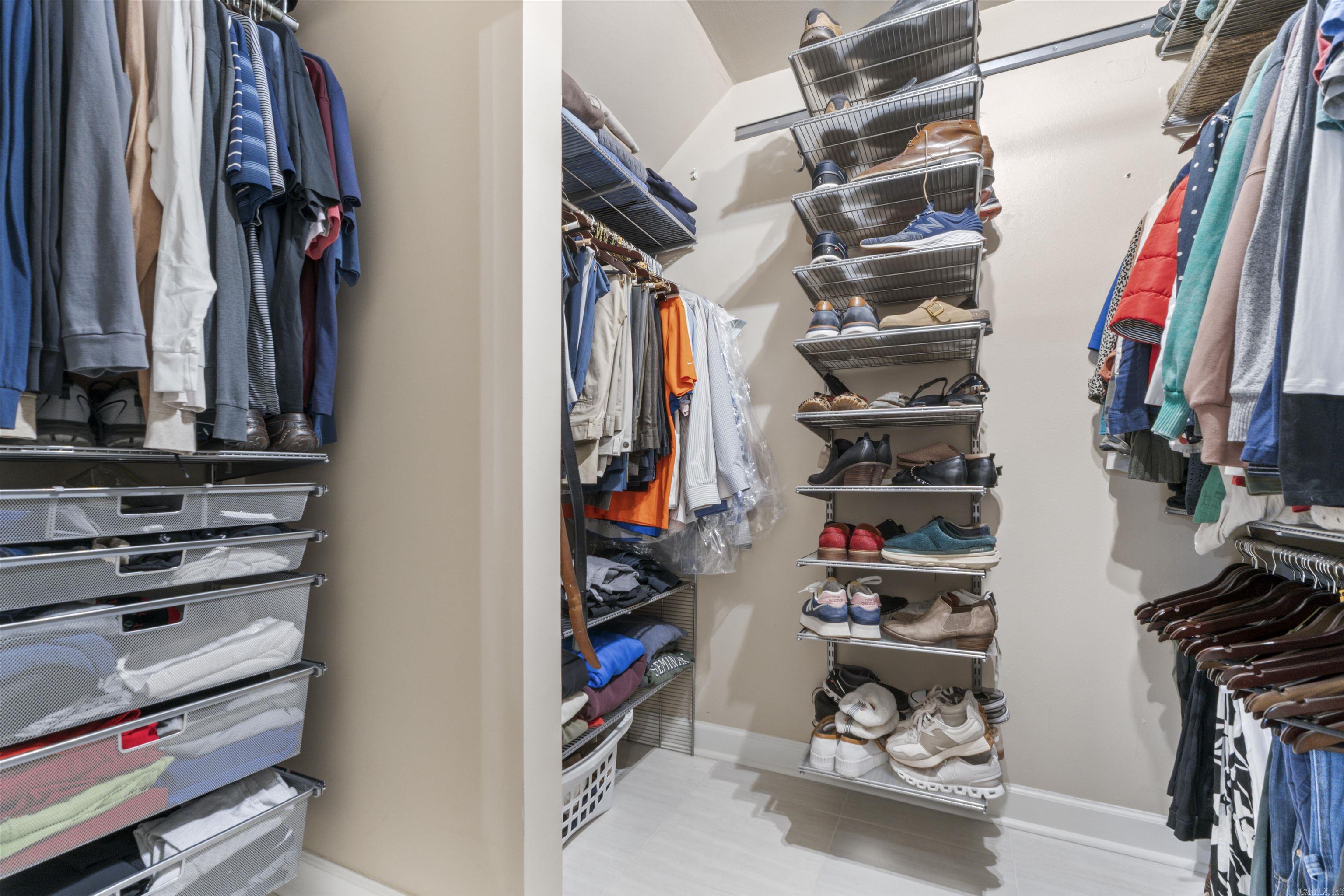 OVERBROOK - Residential