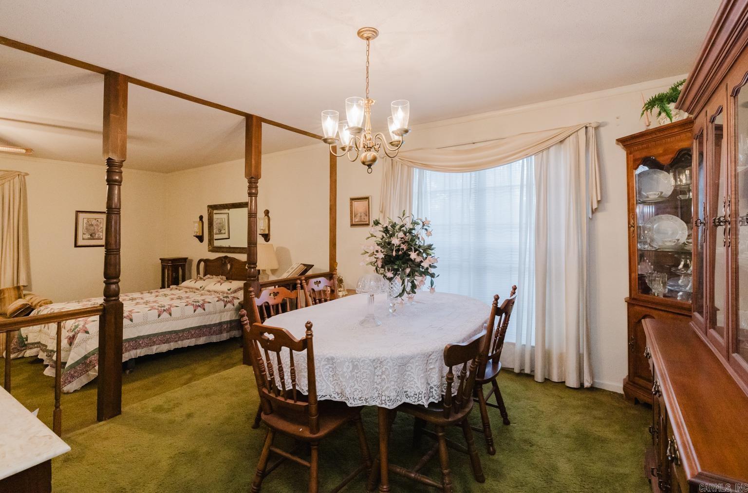 OAK MEADOWS - Residential