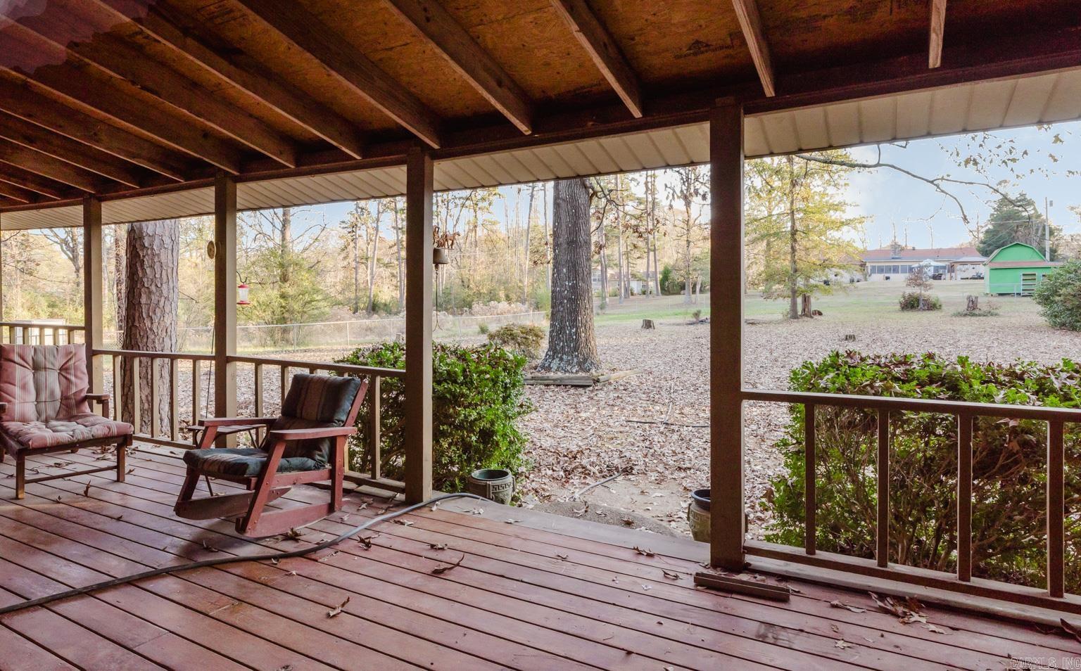 OAK MEADOWS - Residential