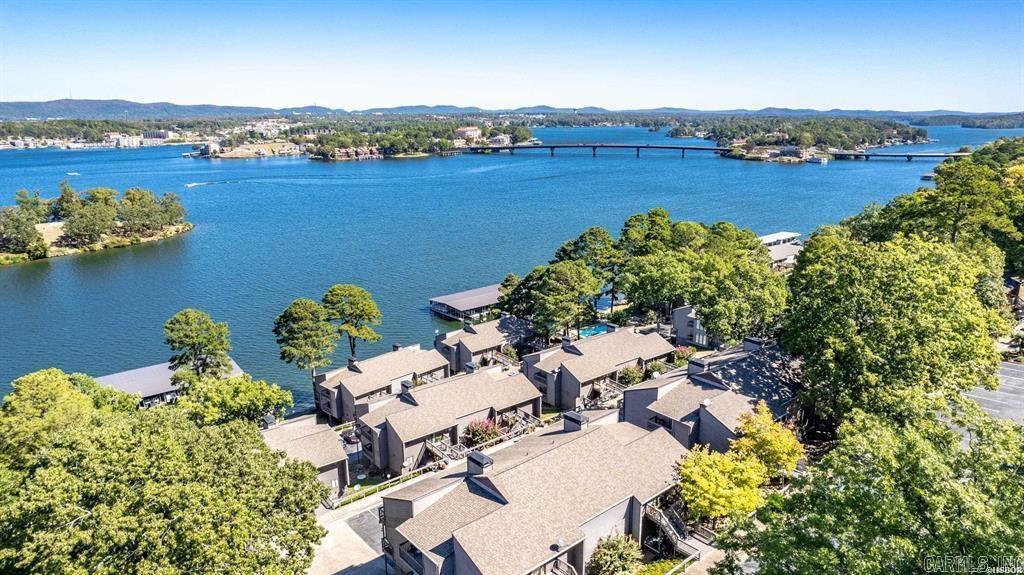 SOUTHSHORE - Residential