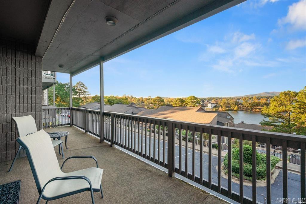 SOUTHSHORE - Residential