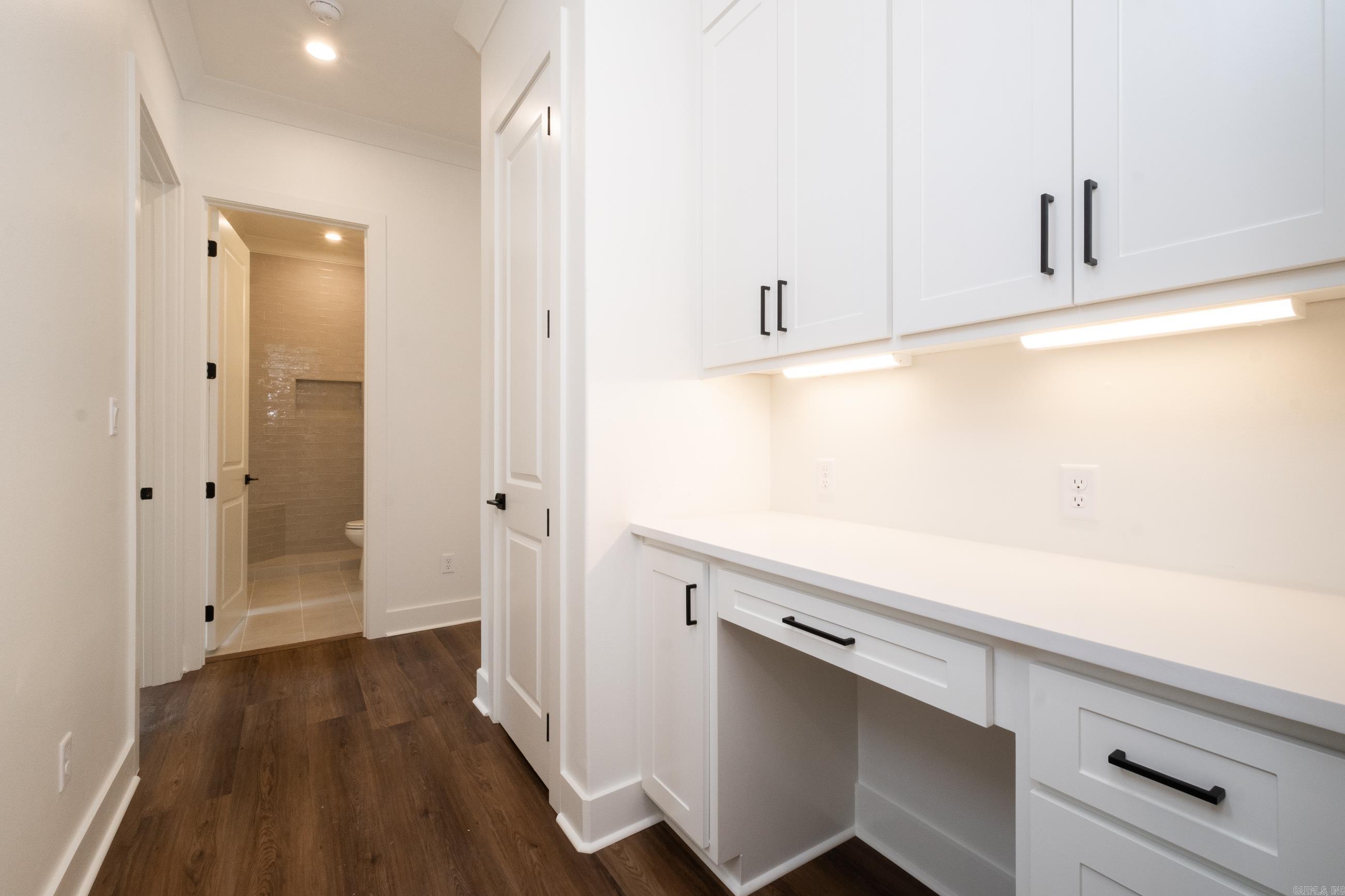 BEAR DEN ESTATES - Residential