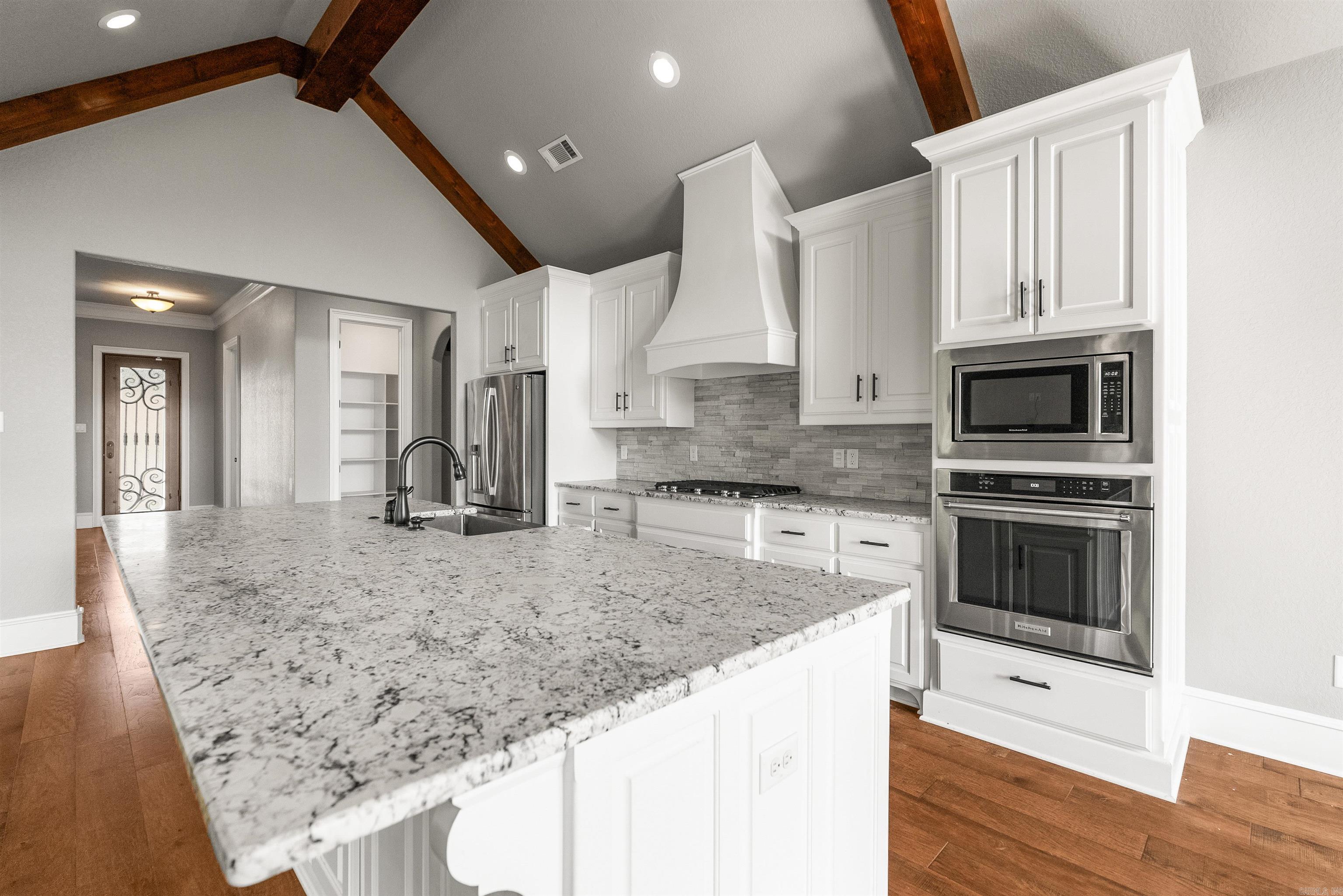 MILLERS CROSSING - Residential