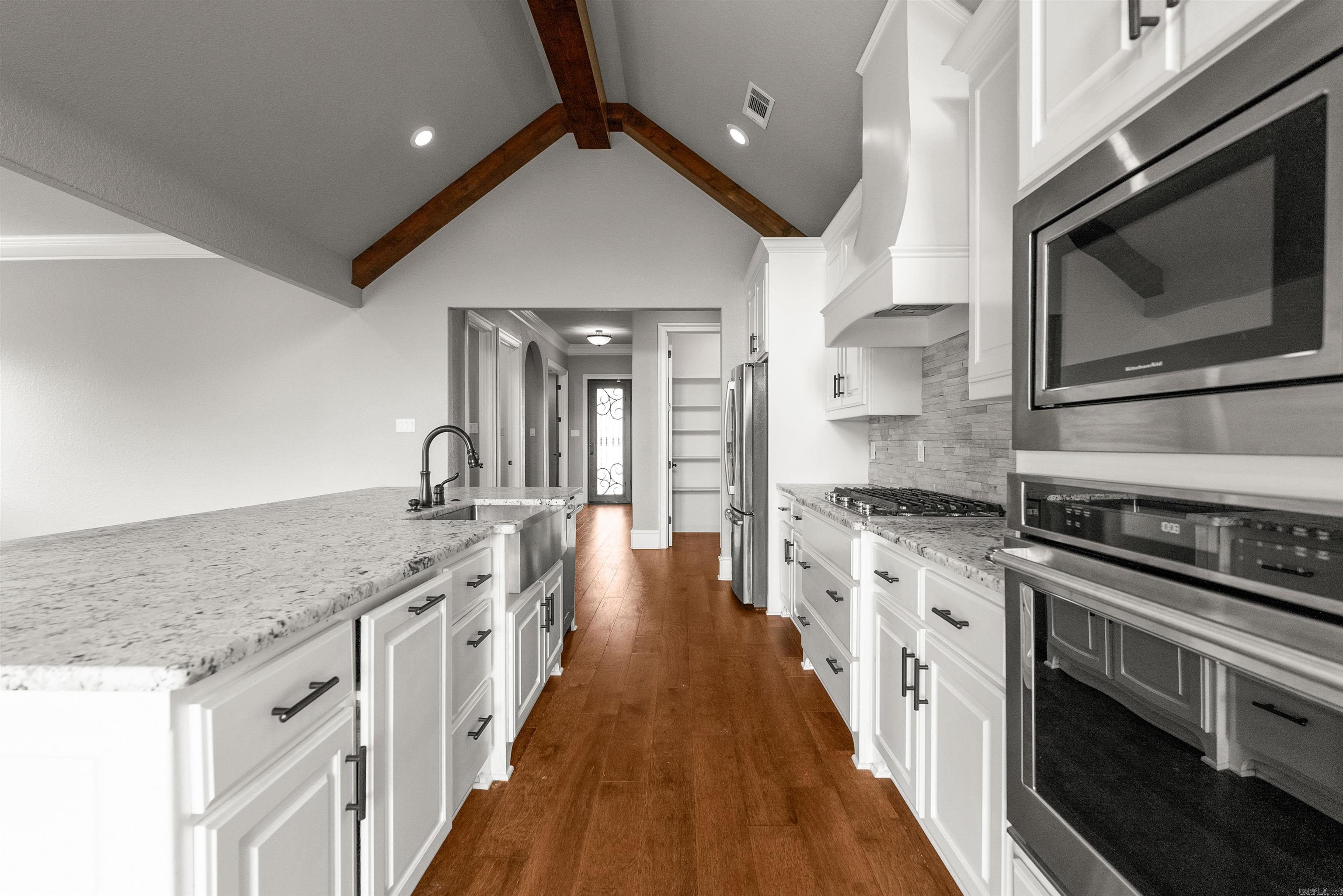 MILLERS CROSSING - Residential