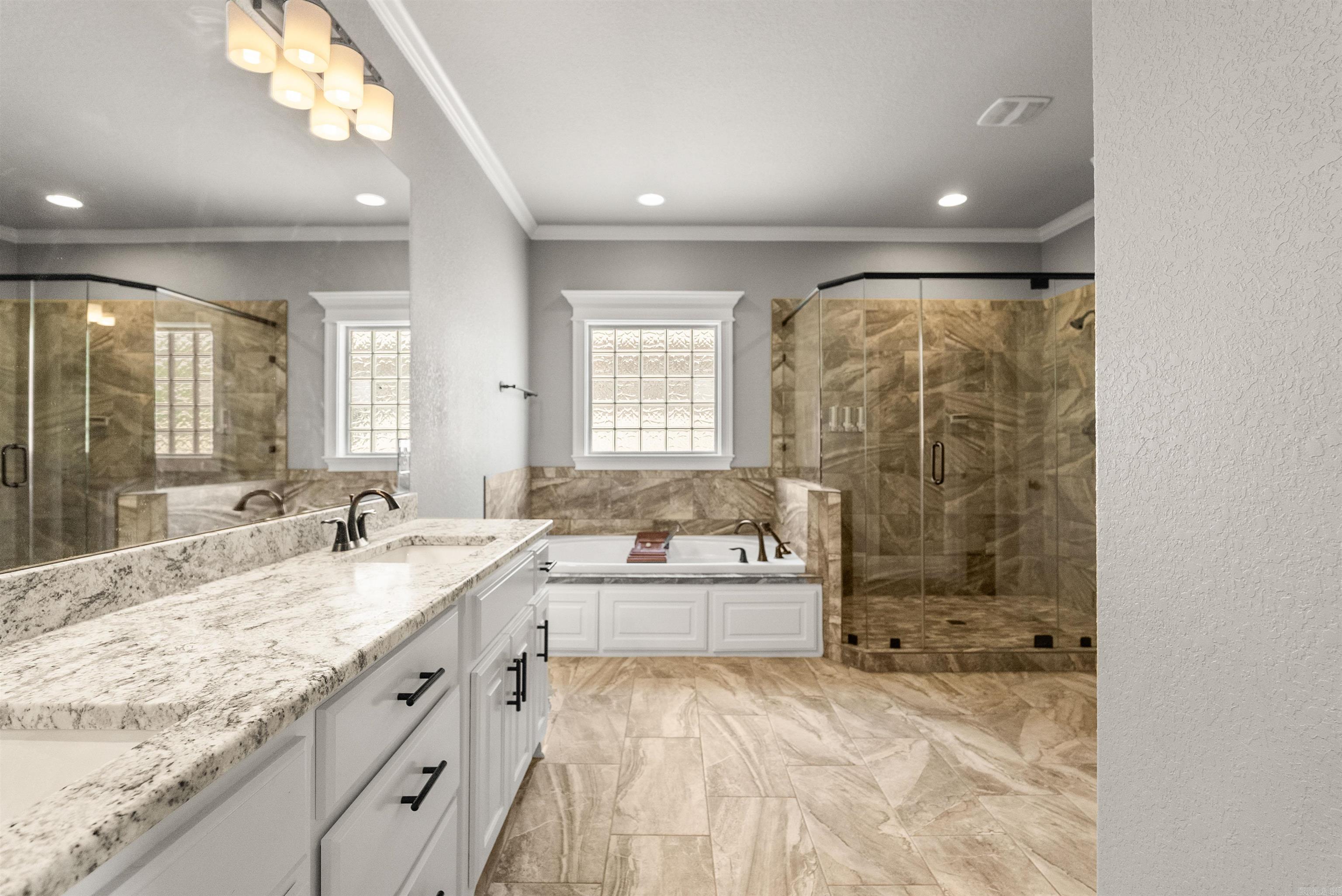 MILLERS CROSSING - Residential