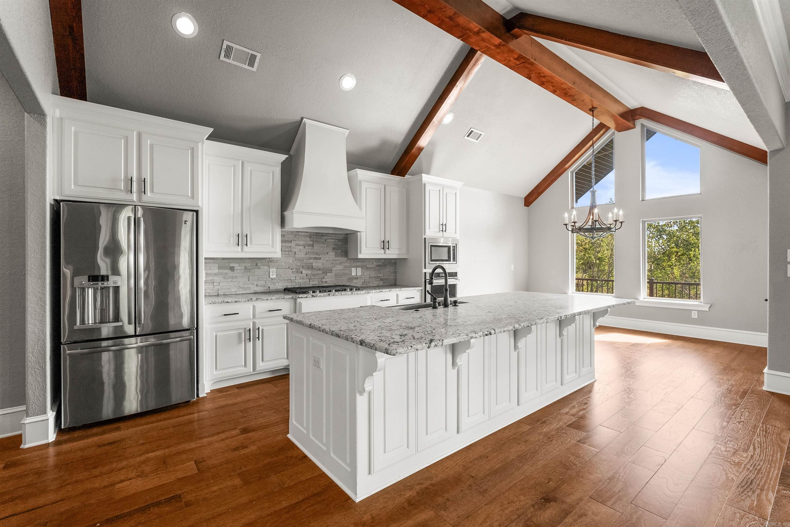 MILLERS CROSSING - Residential