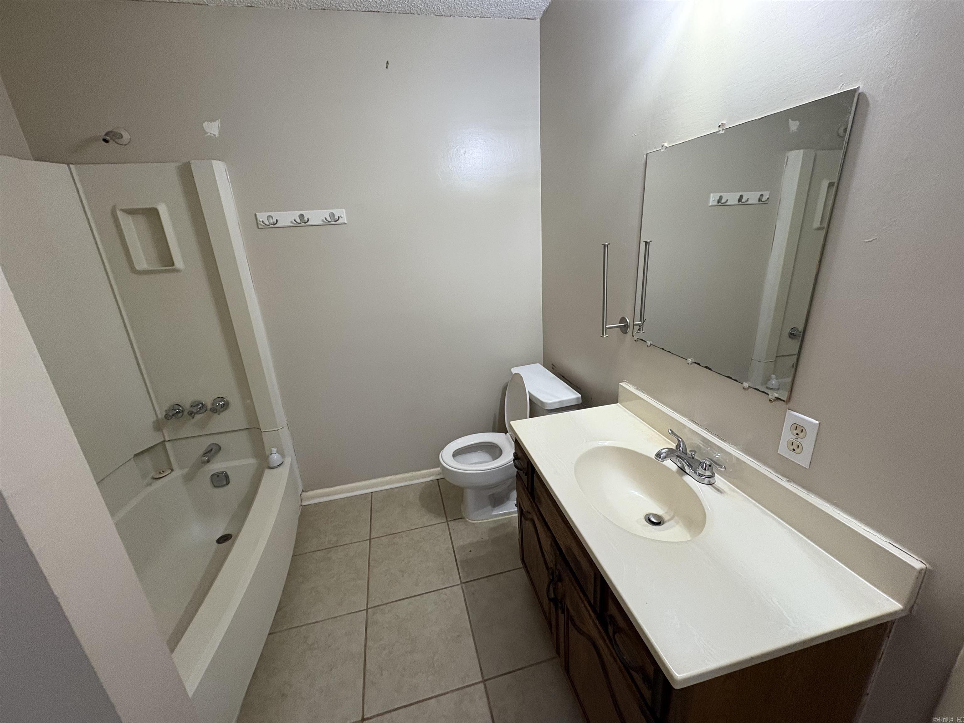 Parkwood - Residential Lease