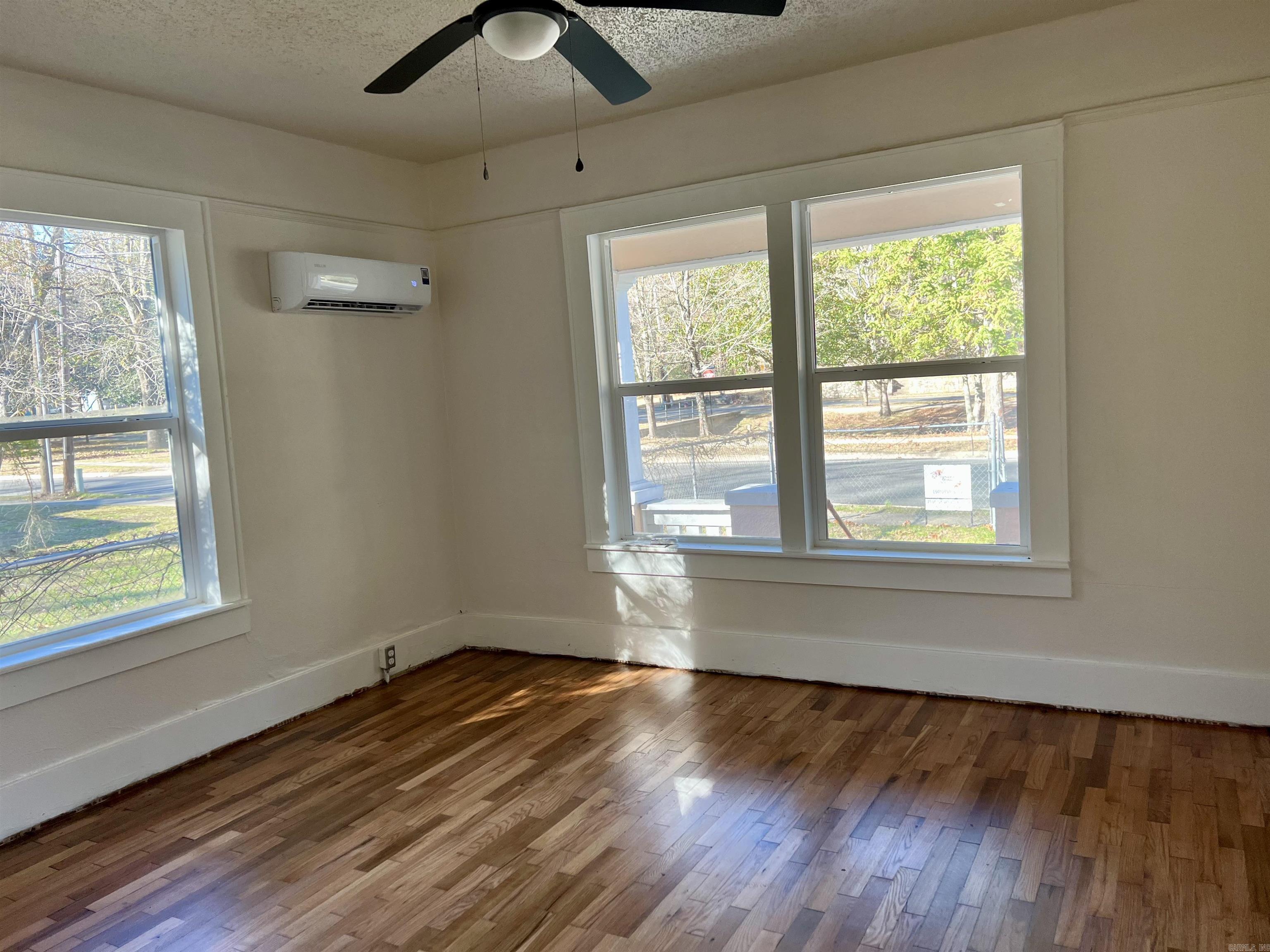 HSR BLK - Residential