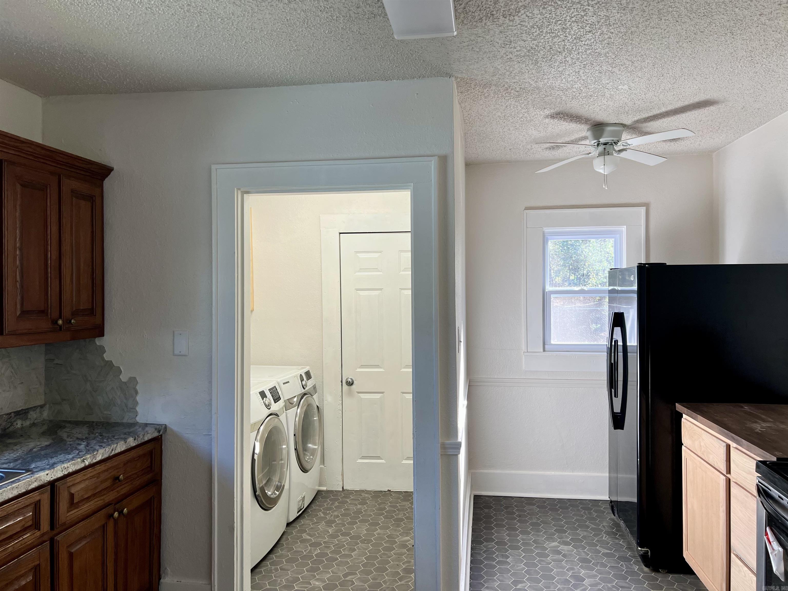 HSR BLK - Residential