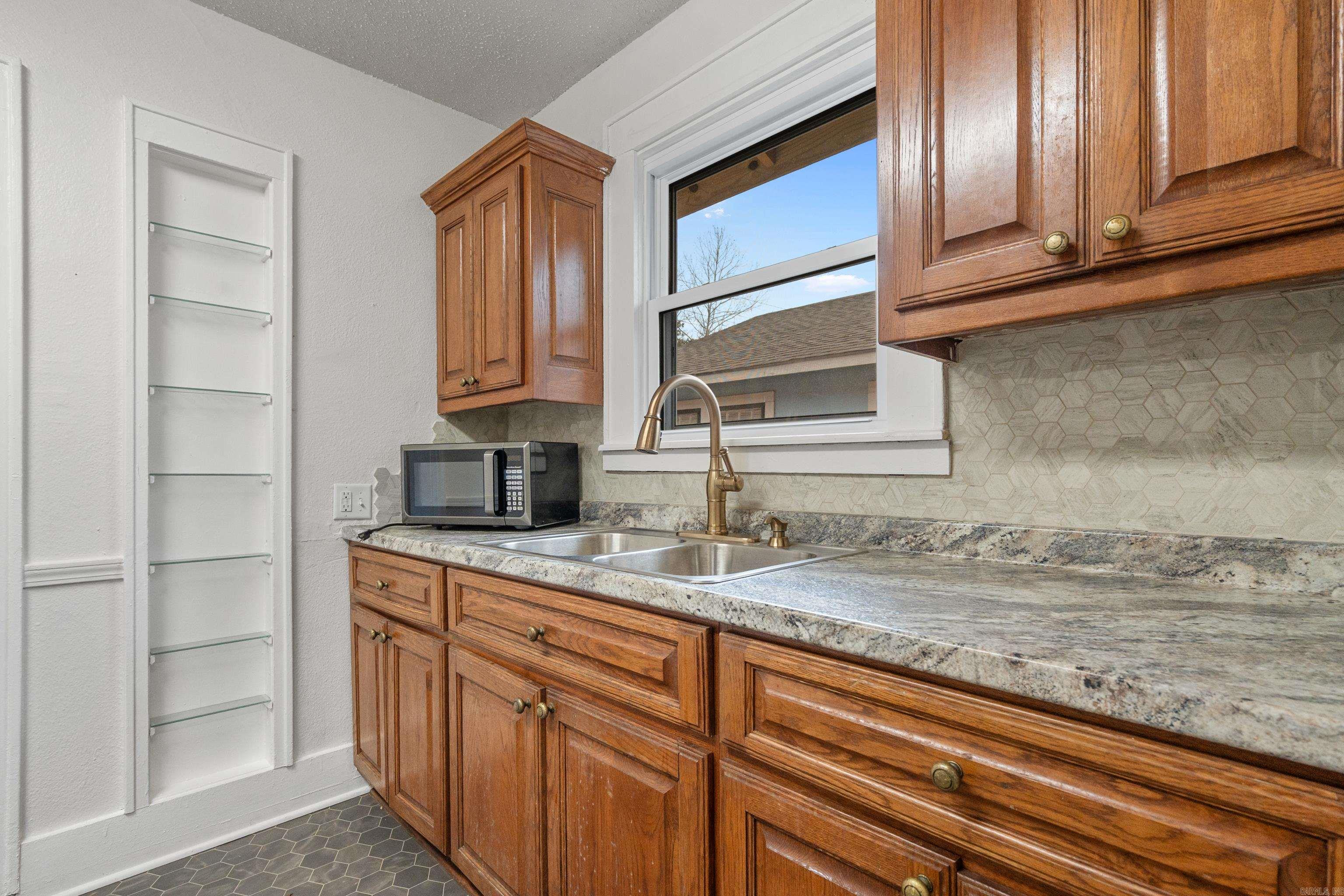 HSR BLK - Residential