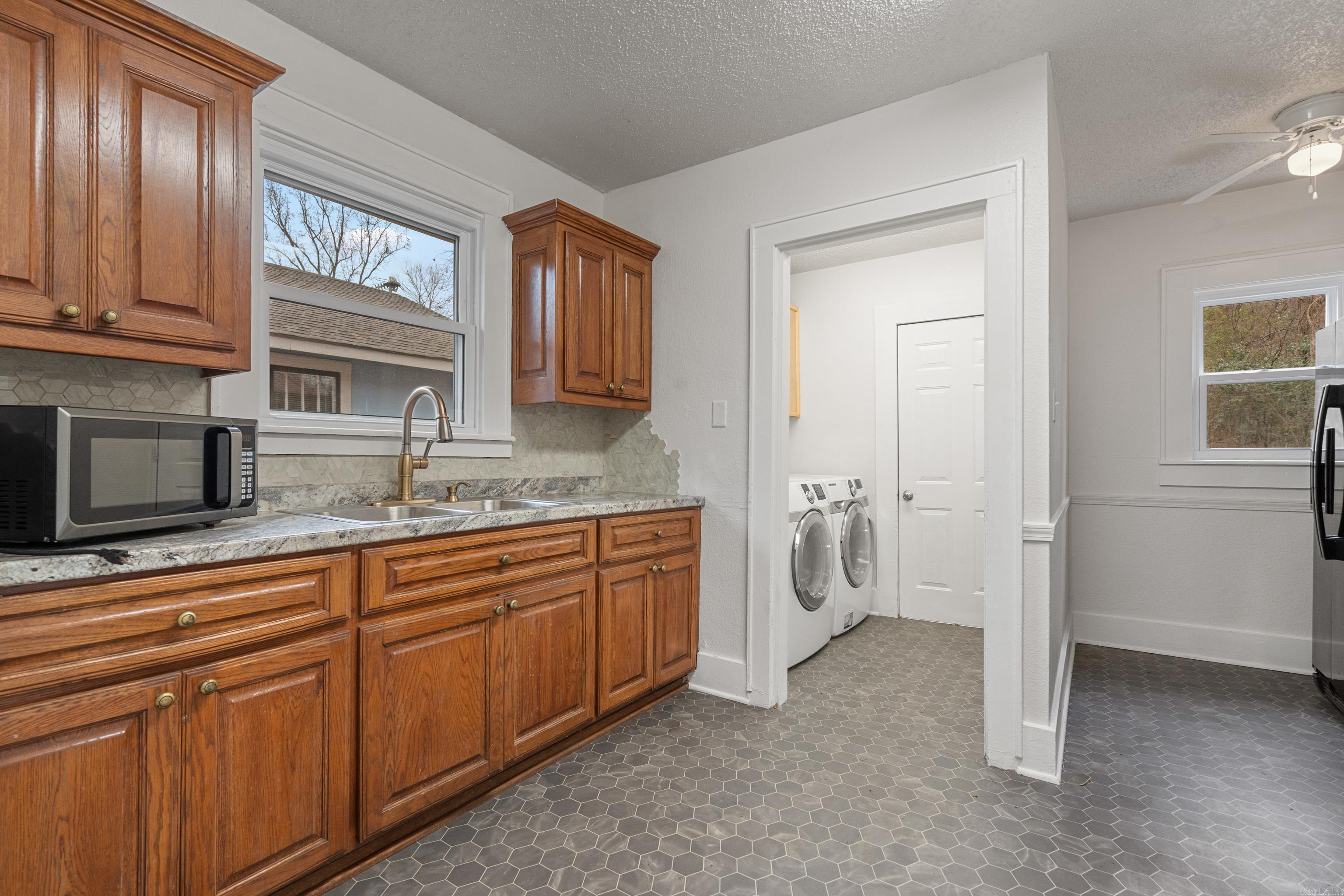 HSR BLK - Residential