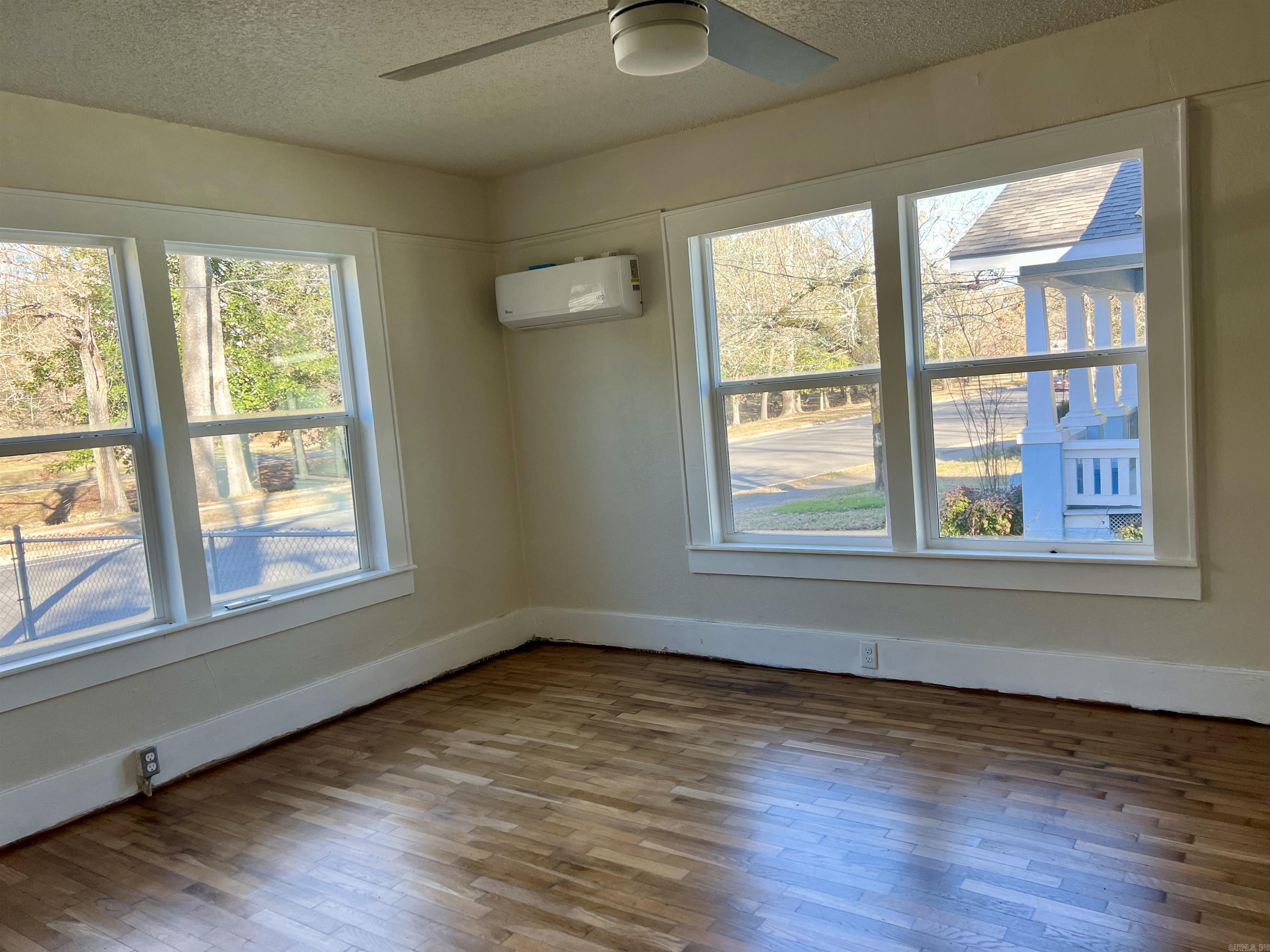 HSR BLK - Residential