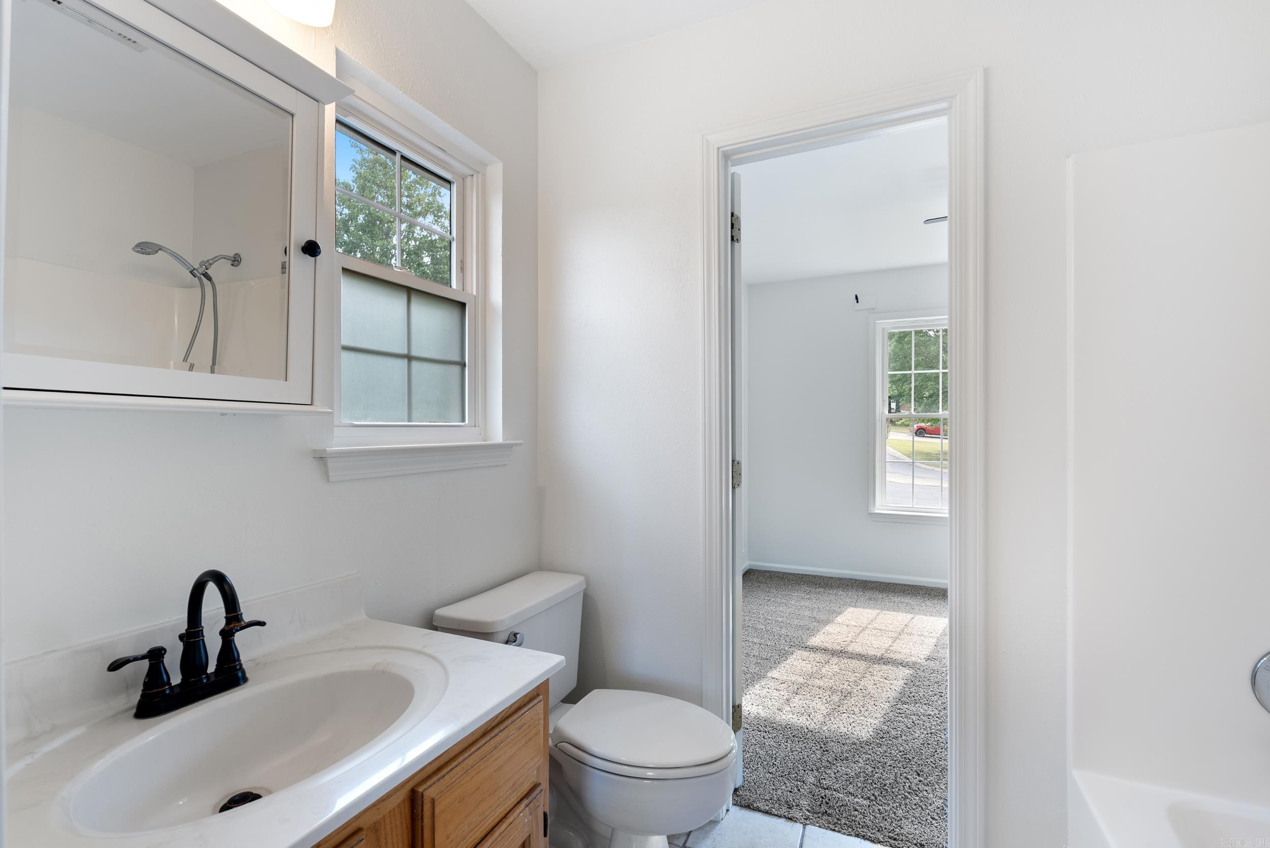 DIAMOND POINTE - Residential