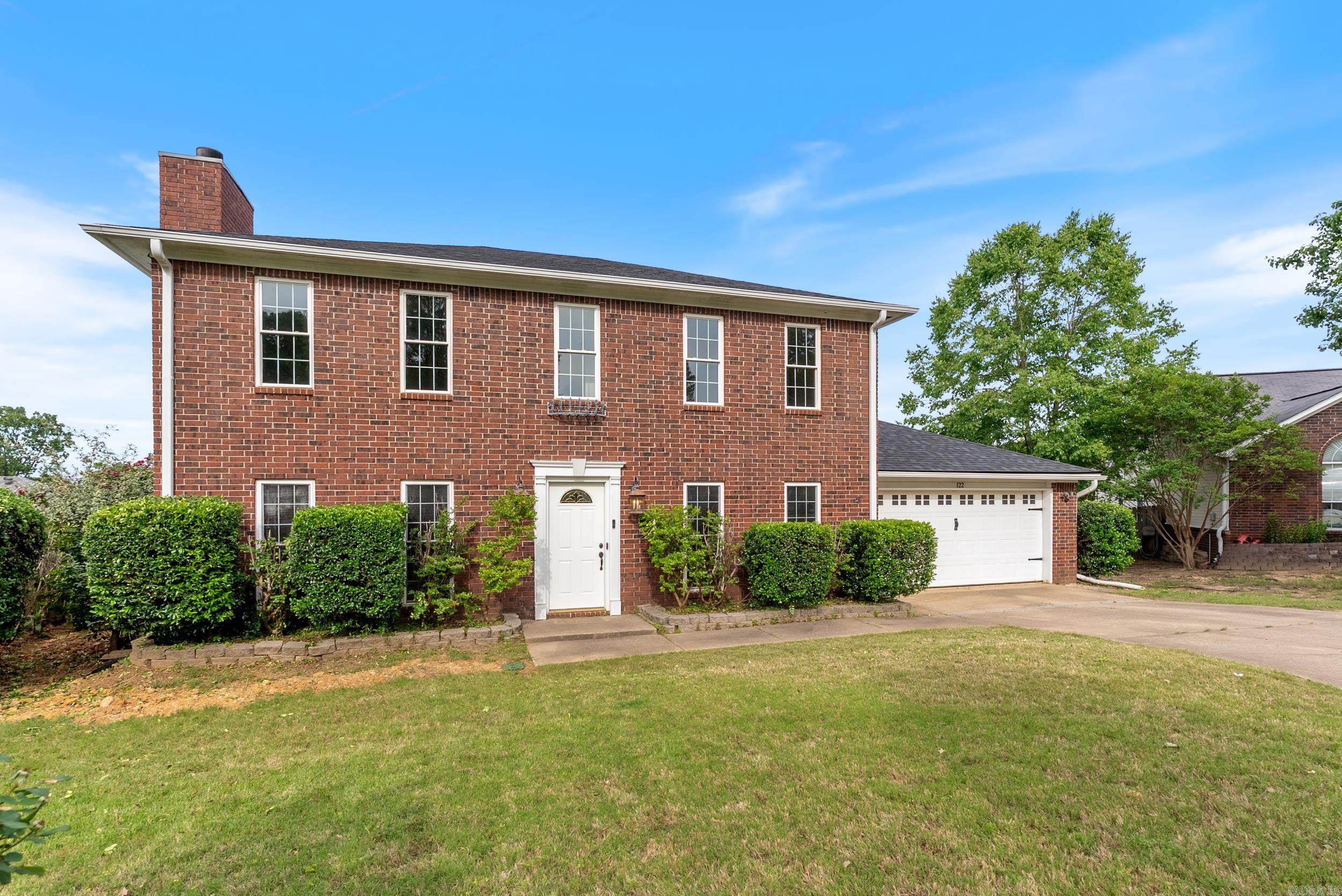 DIAMOND POINTE - Residential