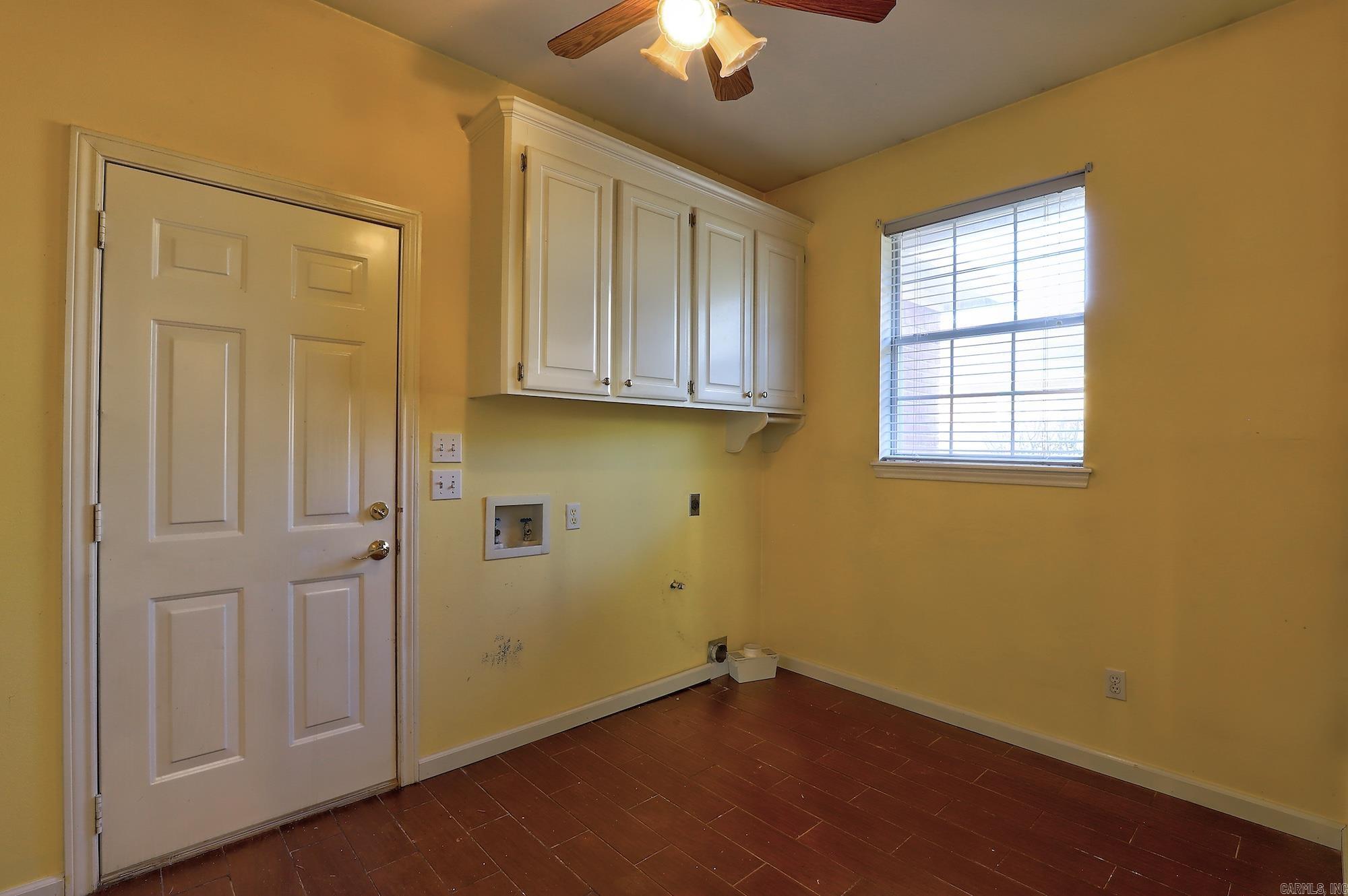 CASTLEROCK ESTATES - Residential