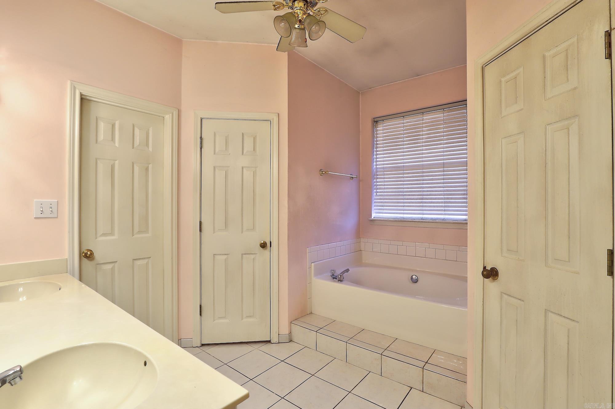 CASTLEROCK ESTATES - Residential