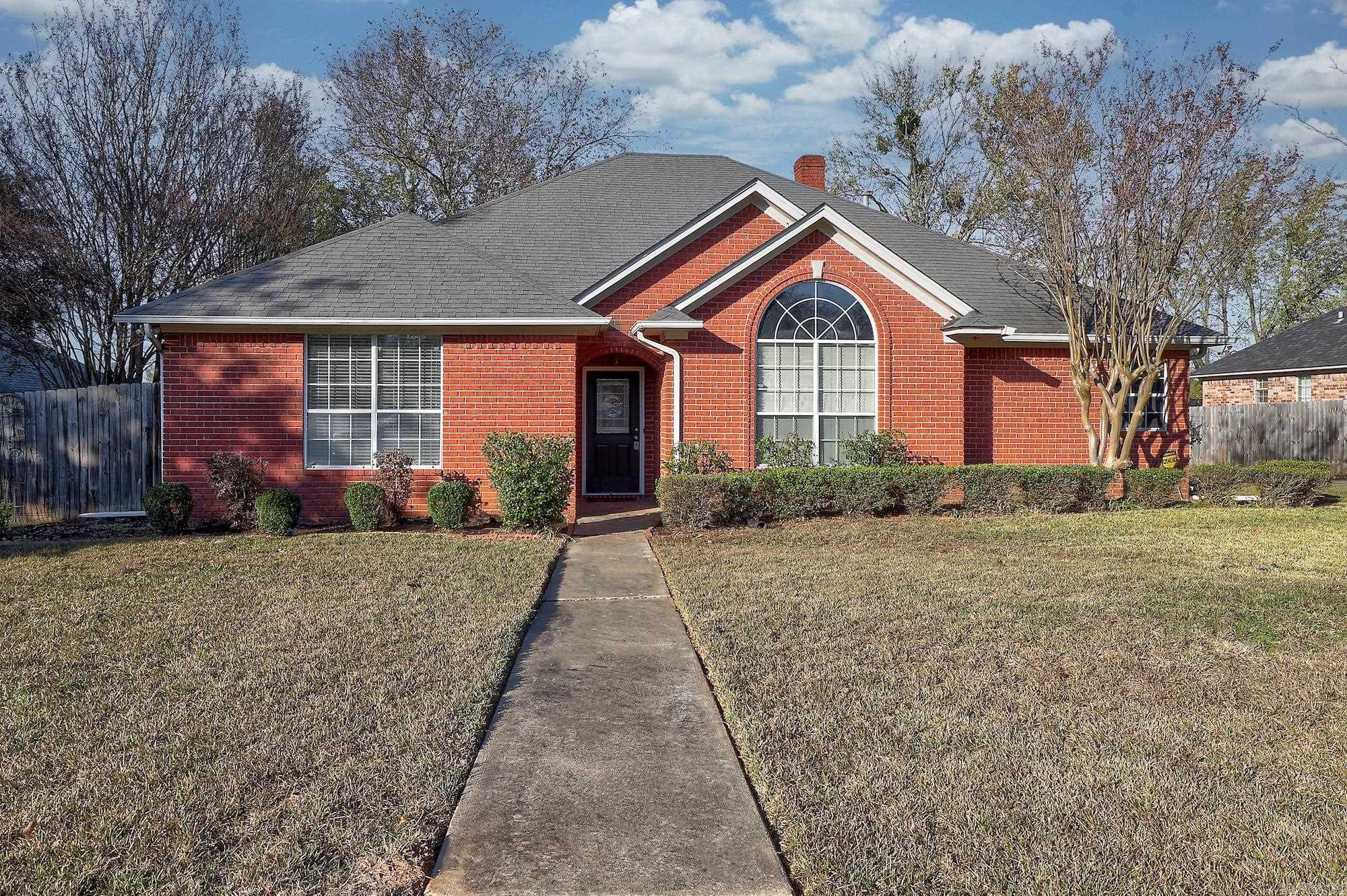 CASTLEROCK ESTATES - Residential