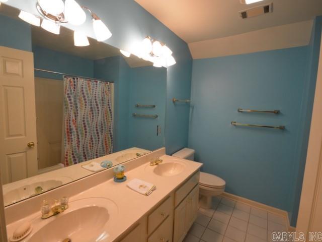 CHERRY CREEK - Residential