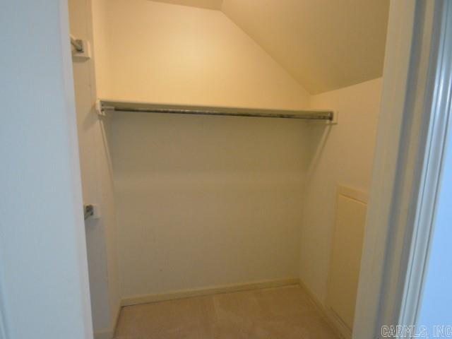 CHERRY CREEK - Residential