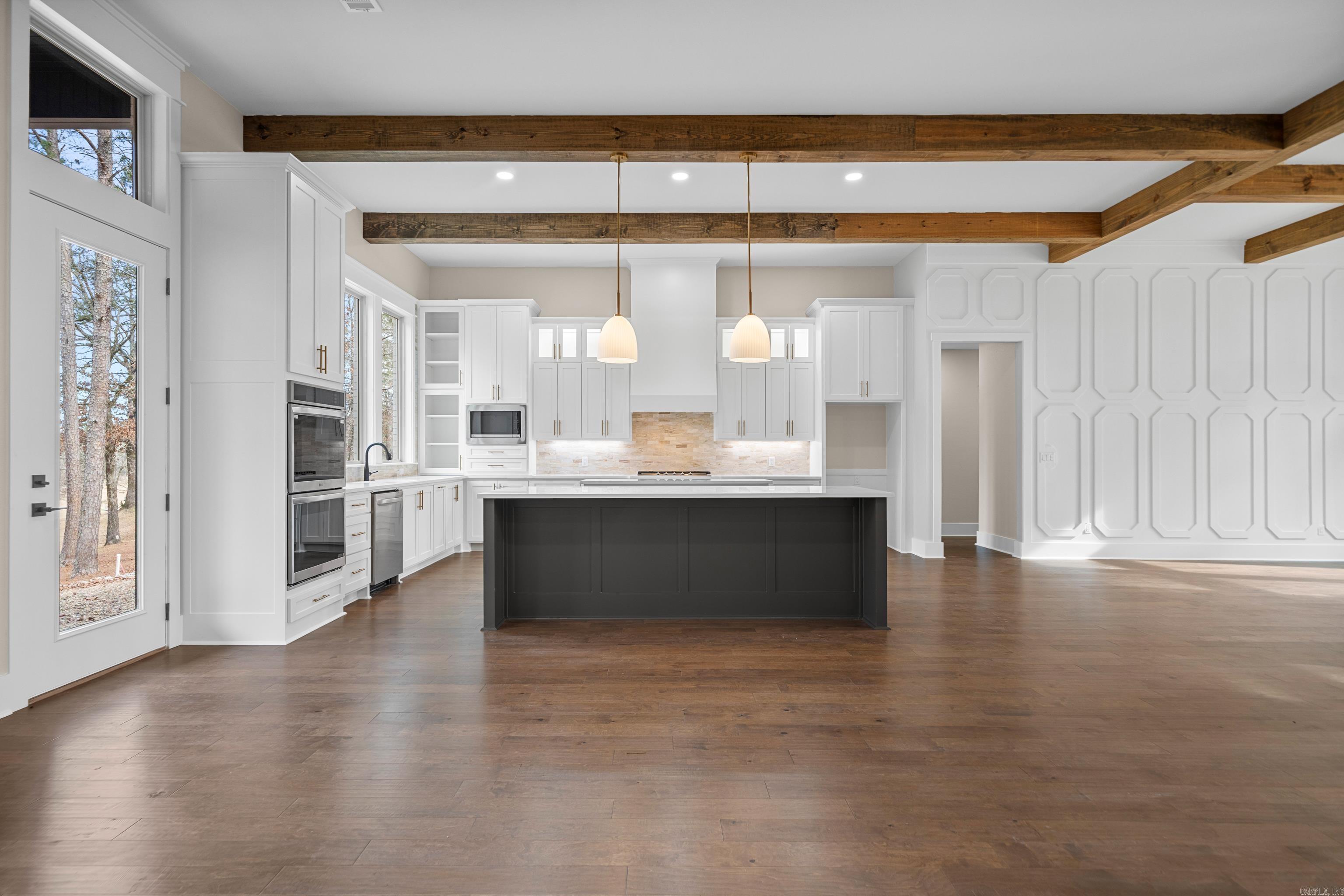 Isabella - Residential