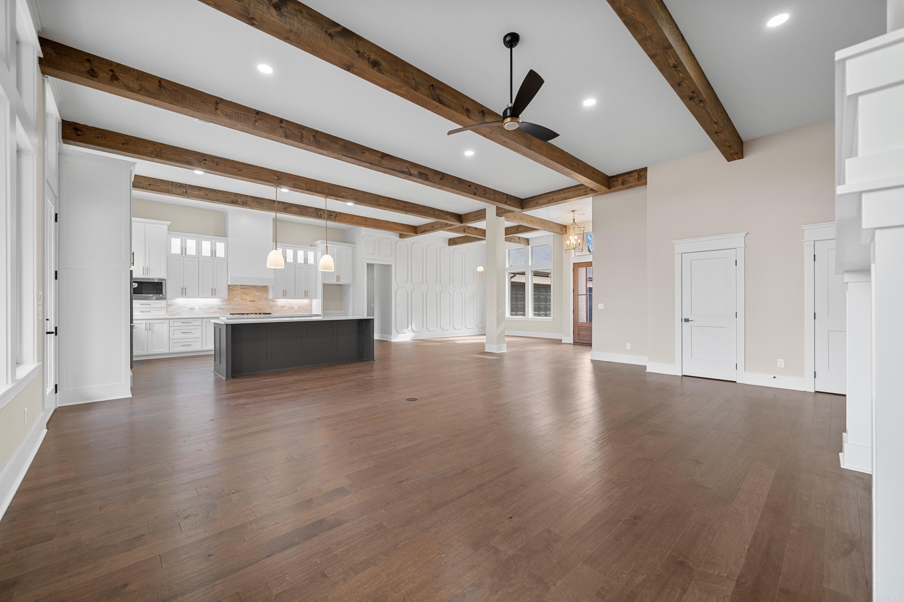 Isabella - Residential