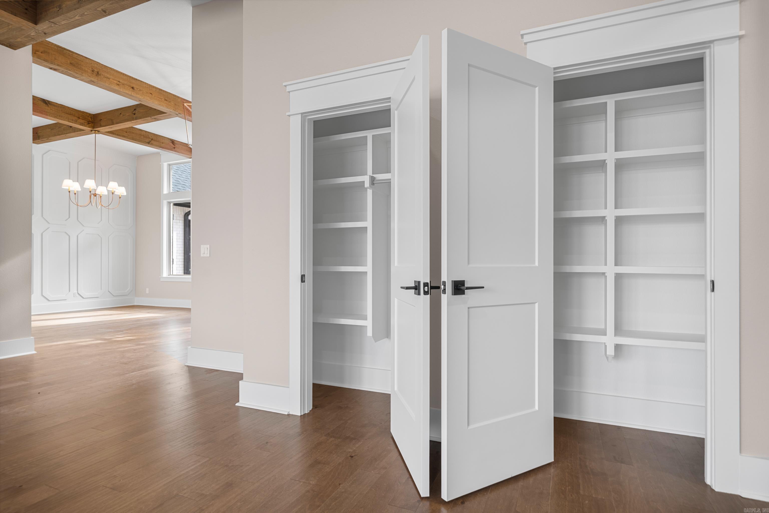 Isabella - Residential