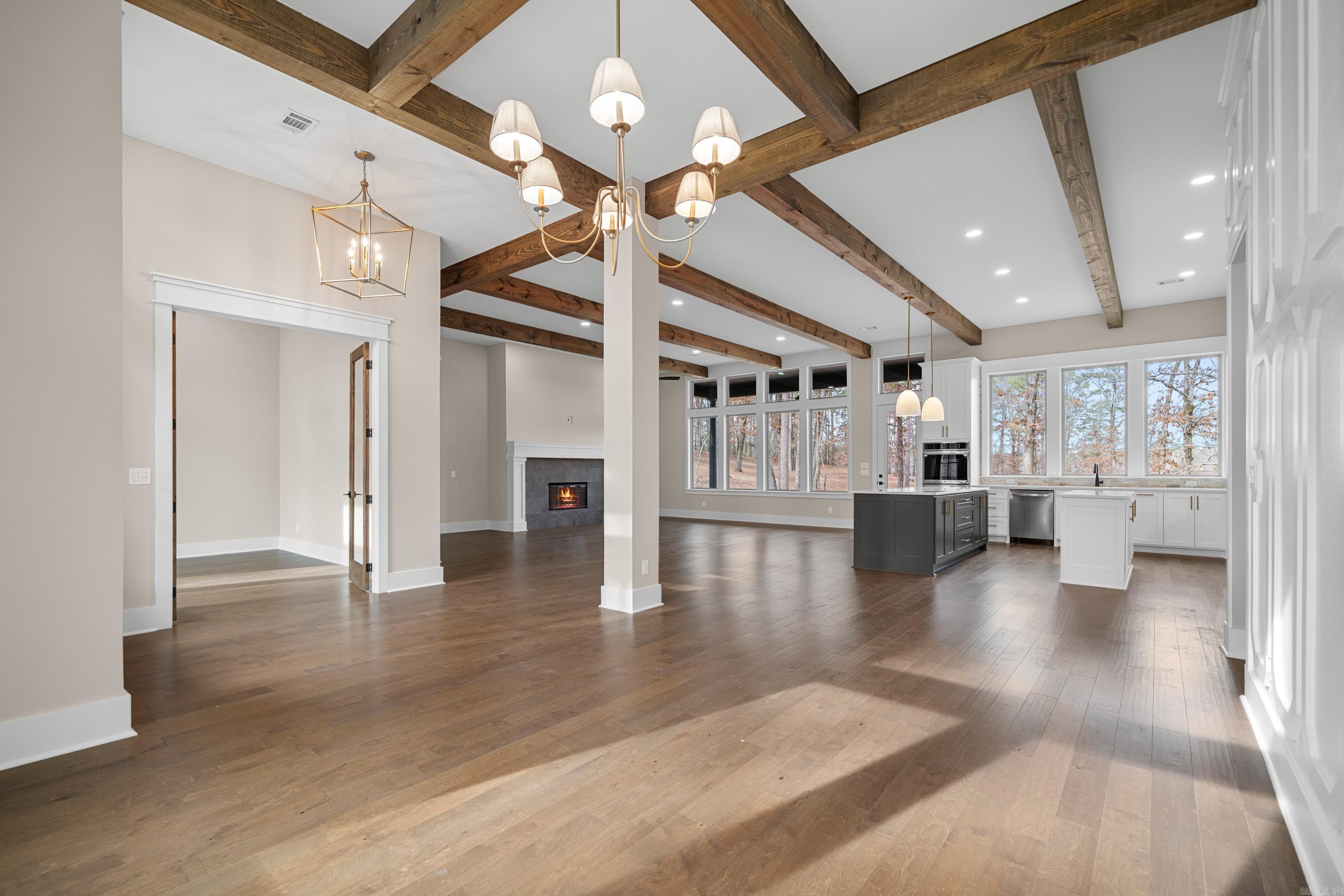 Isabella - Residential