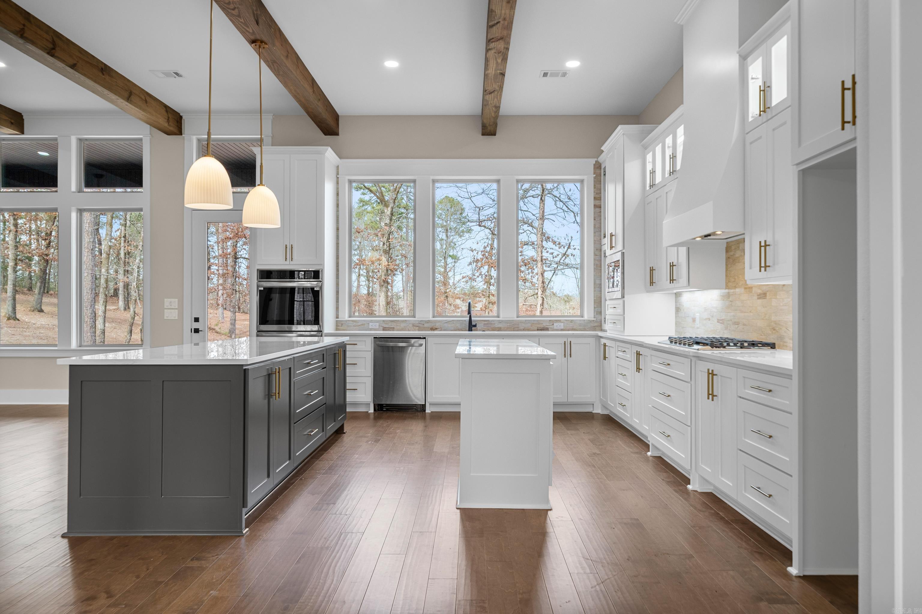 Isabella - Residential