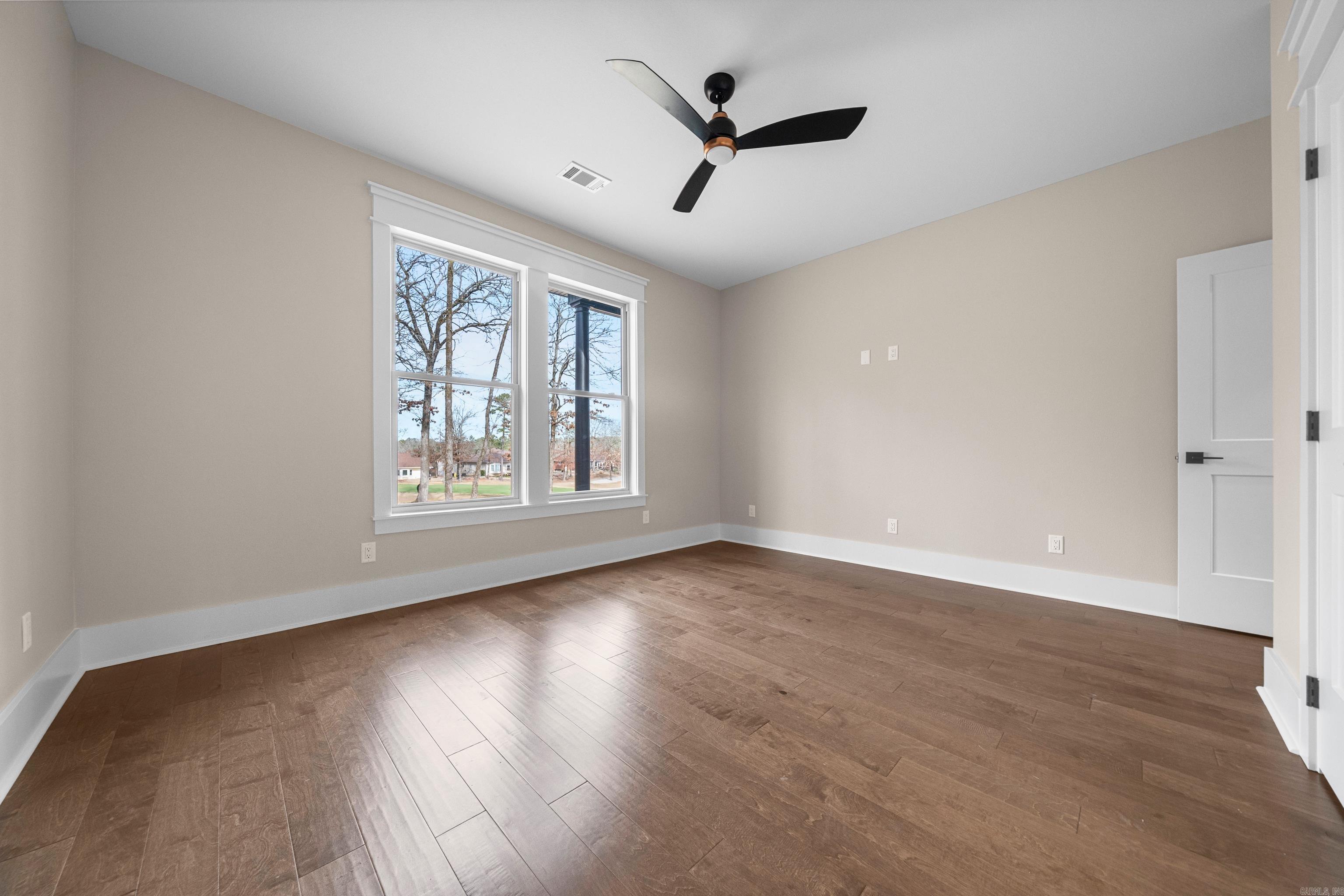 Isabella - Residential