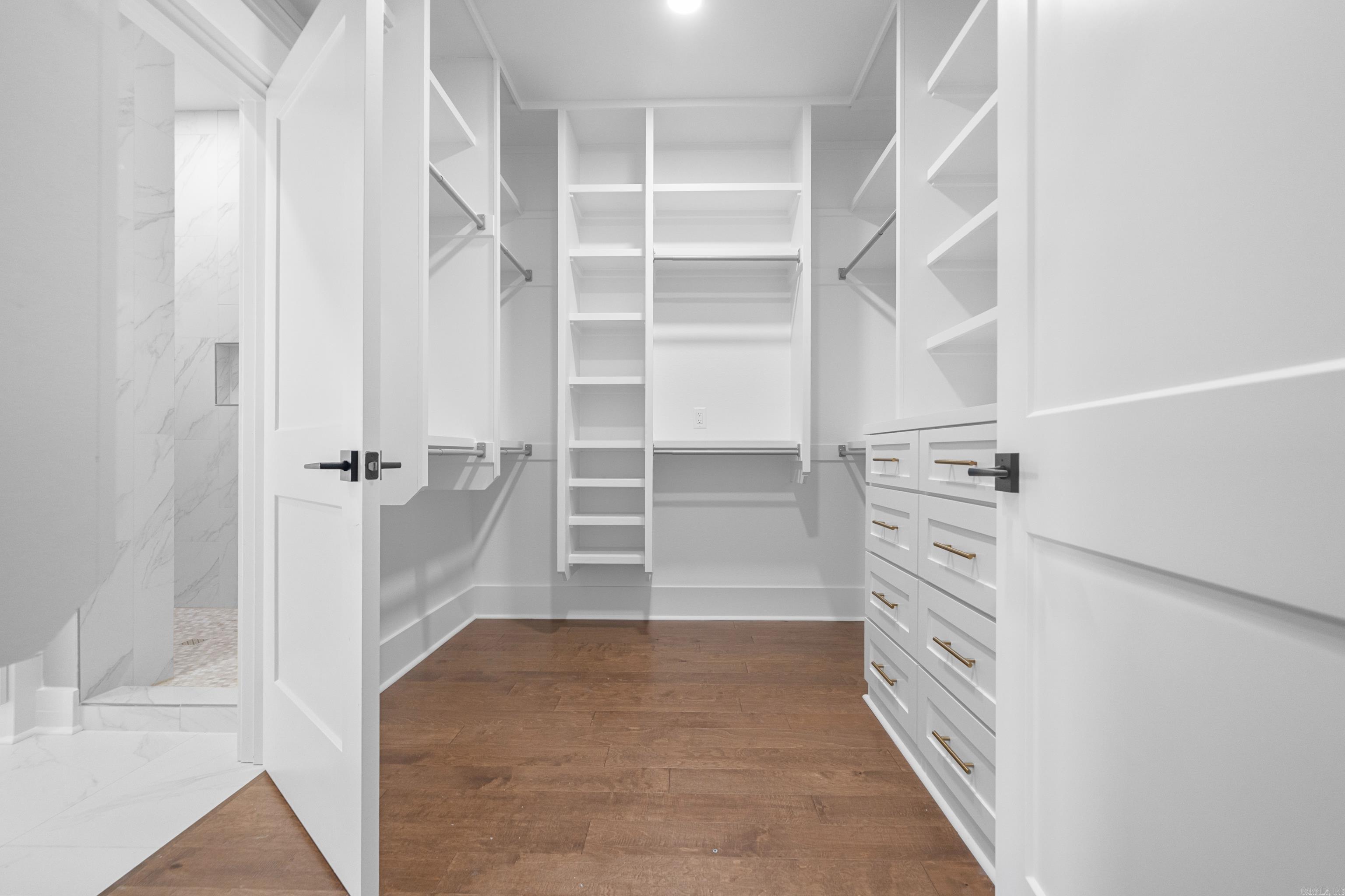 Isabella - Residential