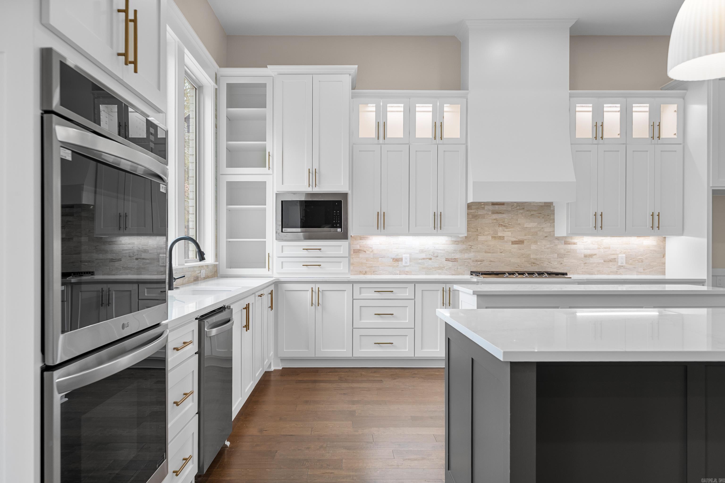 Isabella - Residential