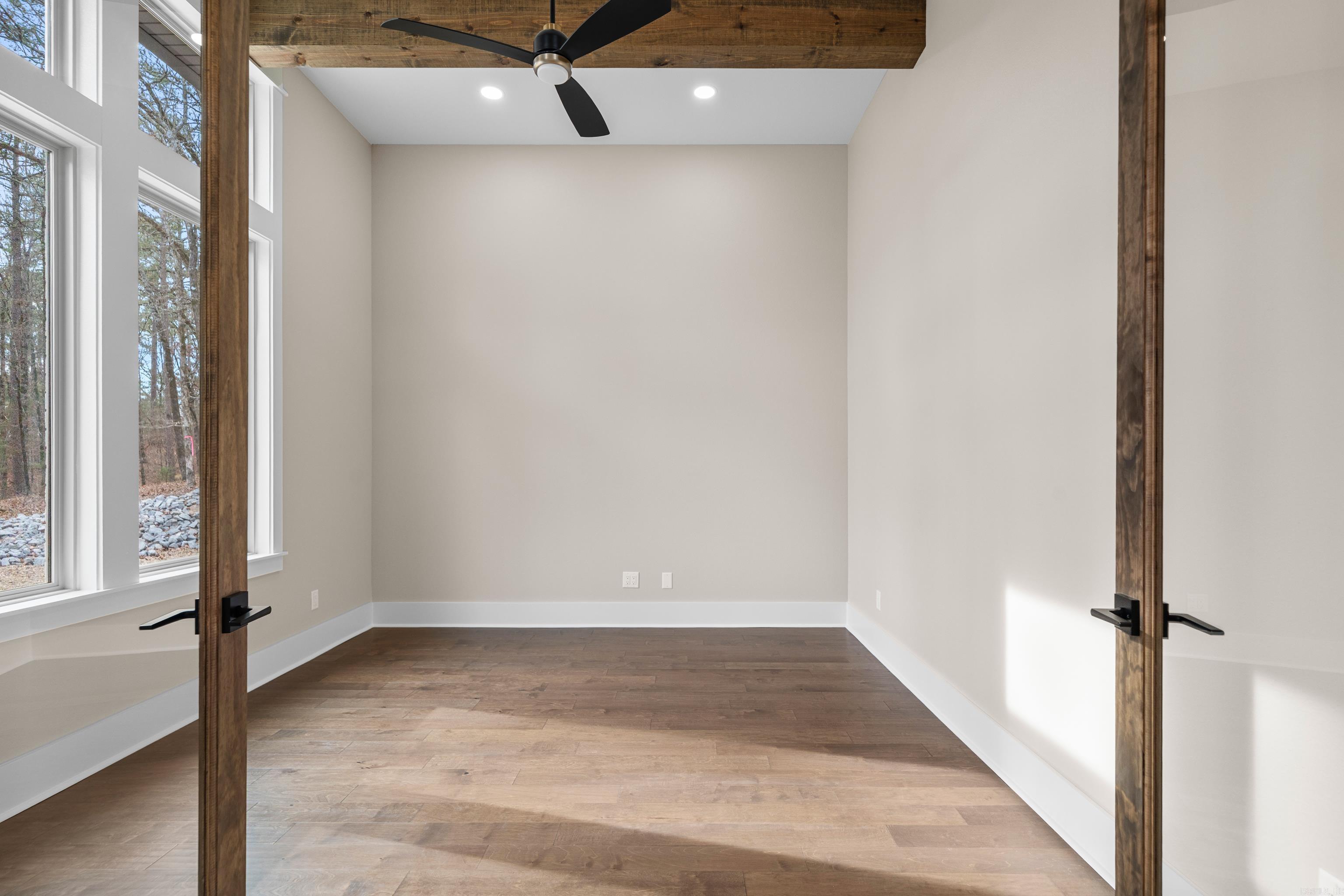 Isabella - Residential