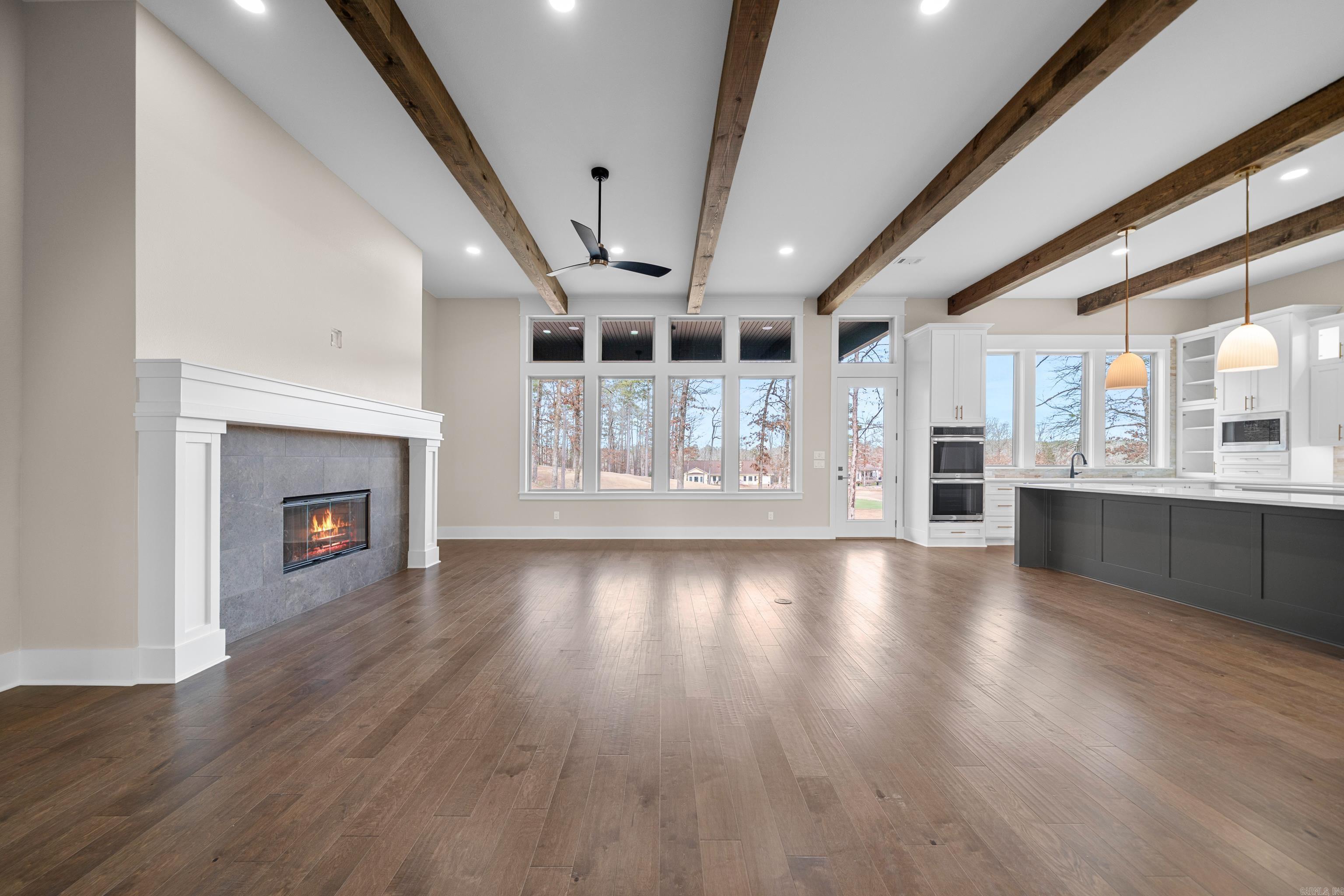 Isabella - Residential