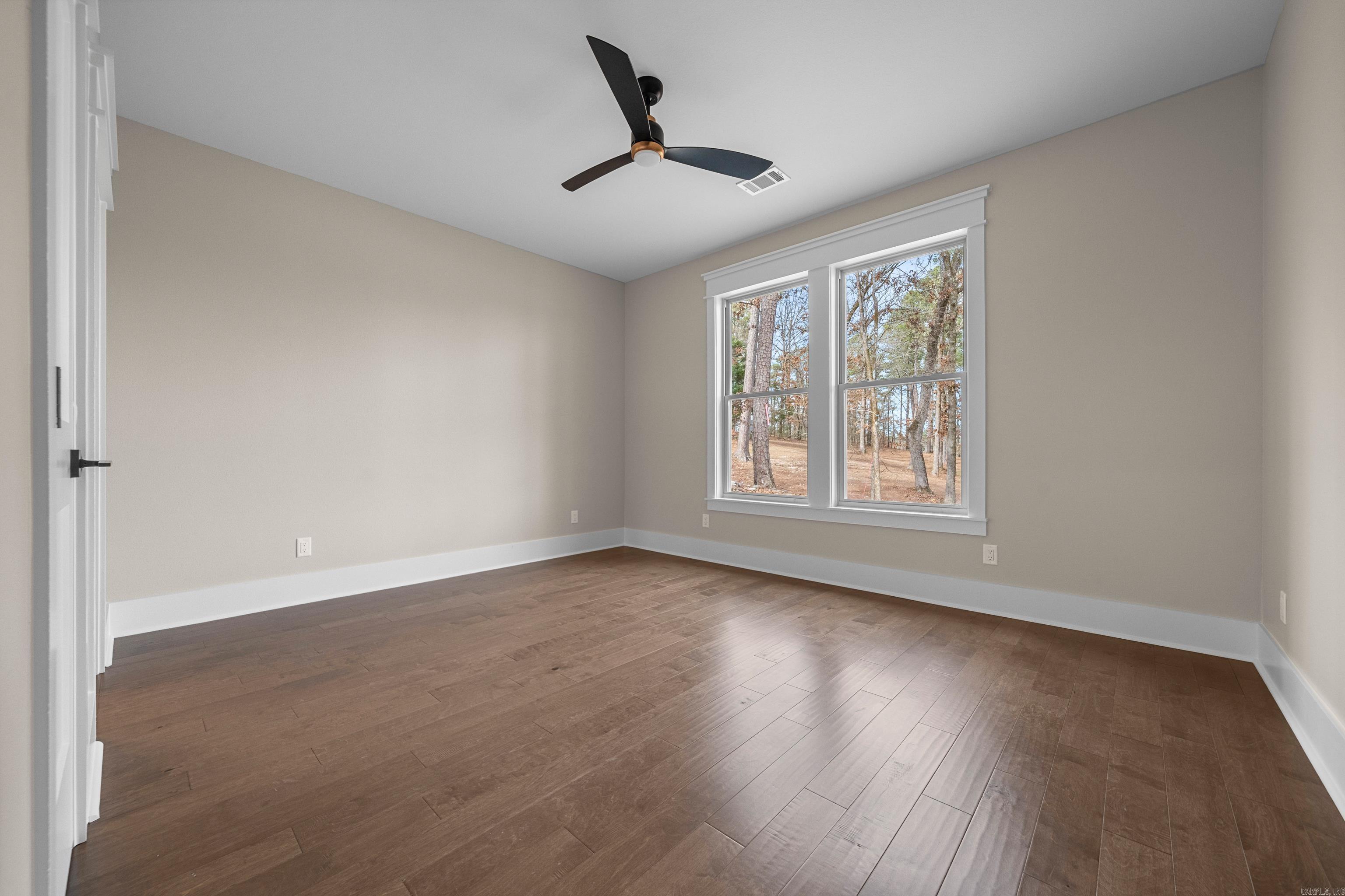 Isabella - Residential