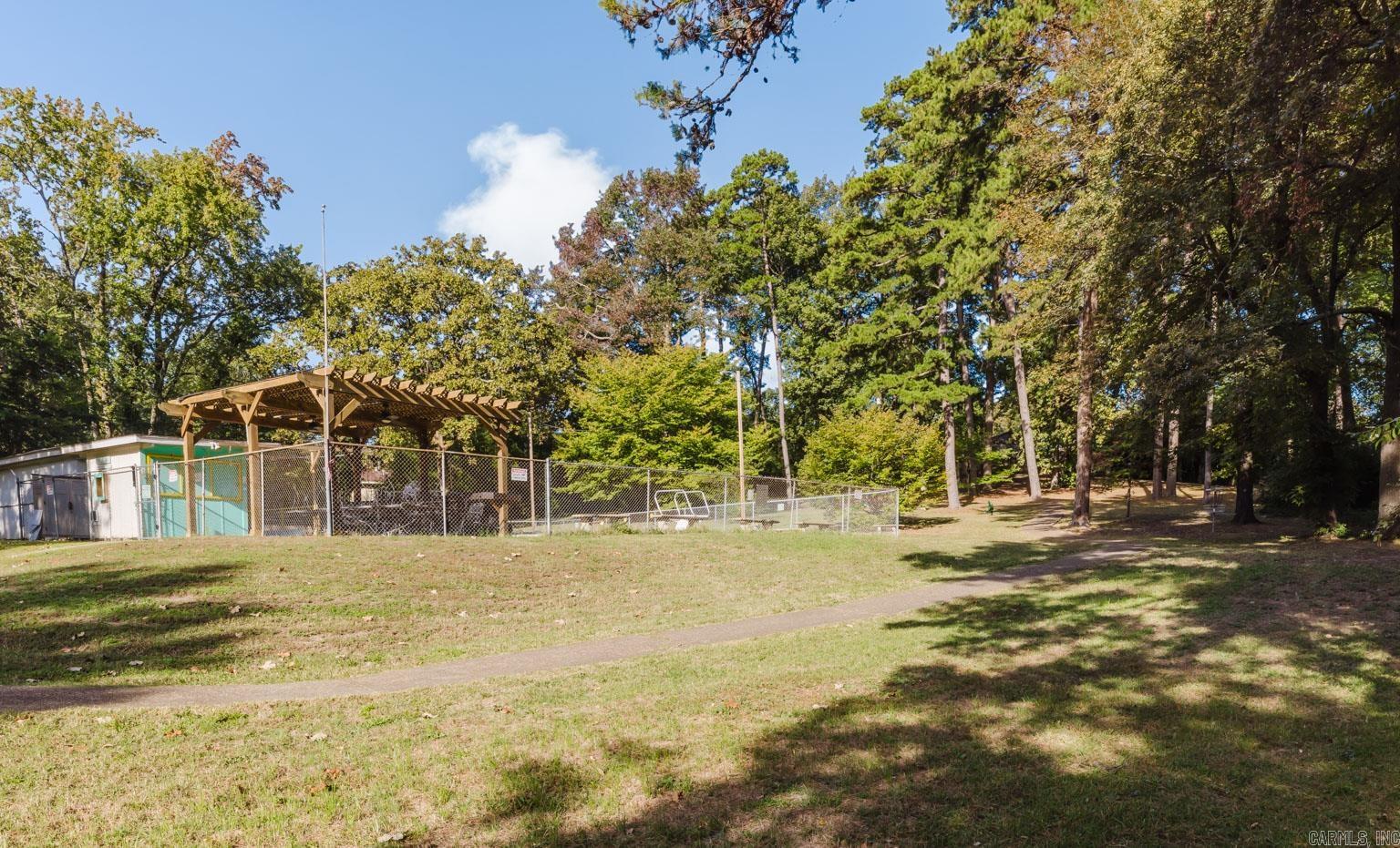 BROADMOOR ADDN - Residential