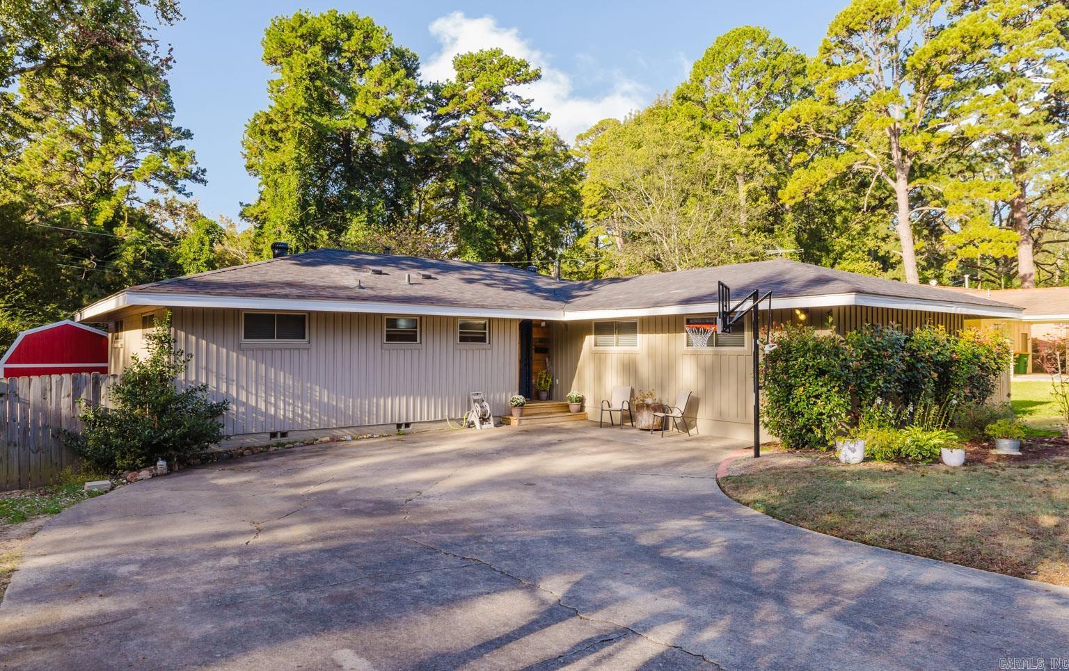 BROADMOOR ADDN - Residential