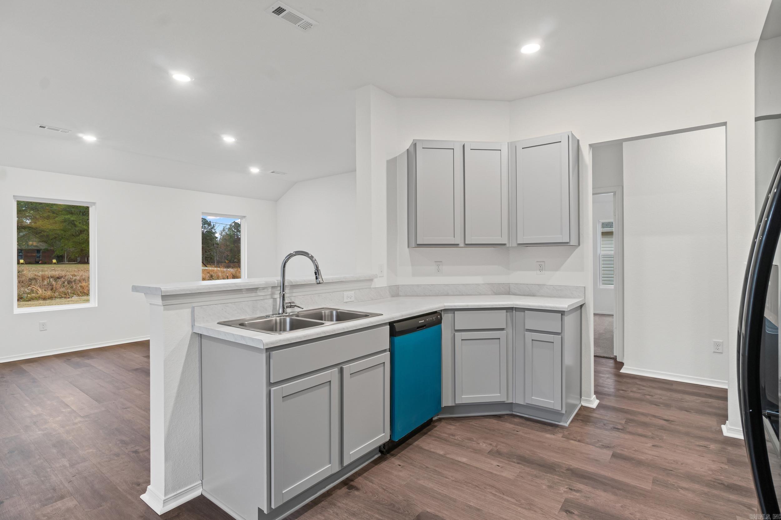 SPRINGLAKE TRAILS - Residential