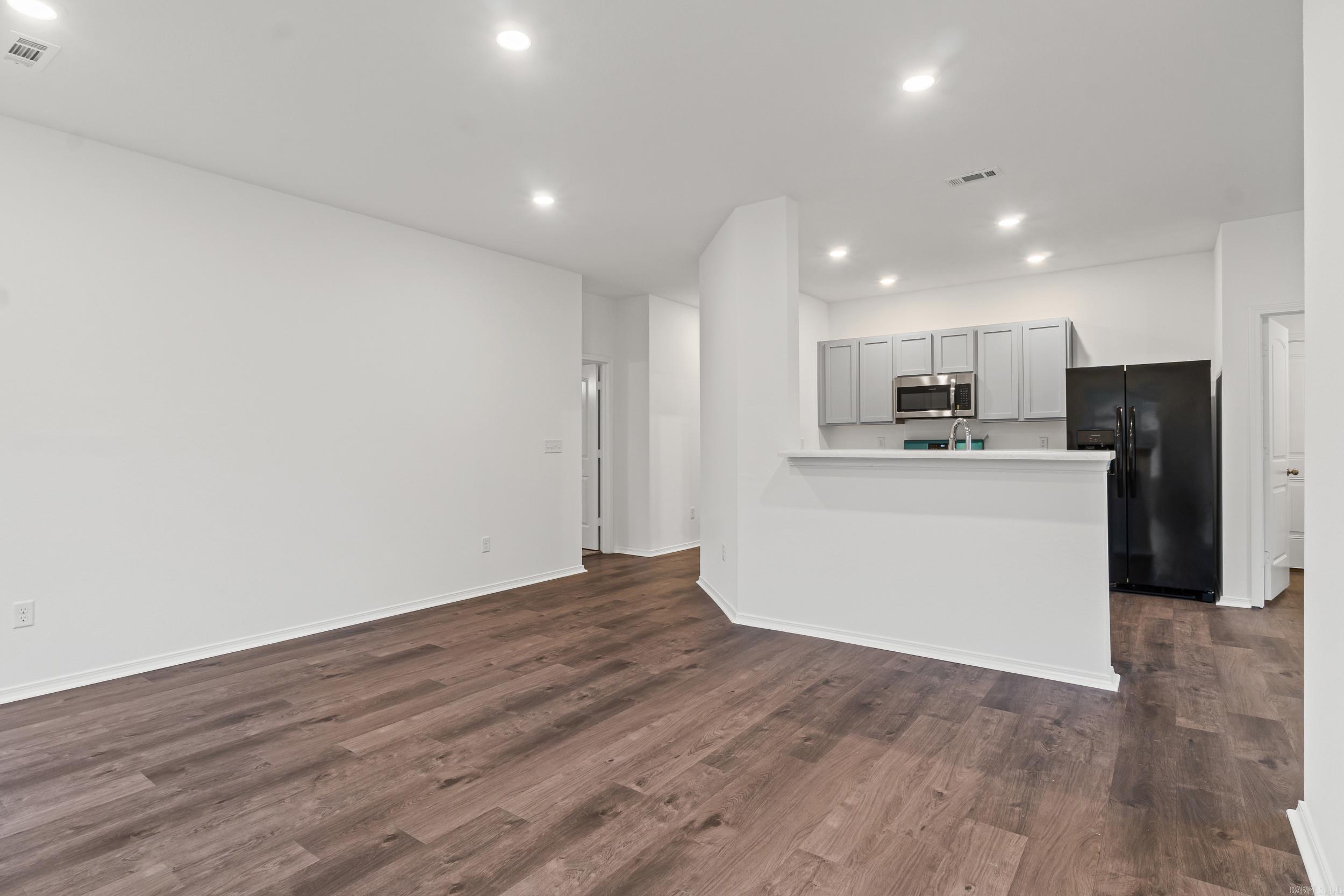 SPRINGLAKE TRAILS - Residential