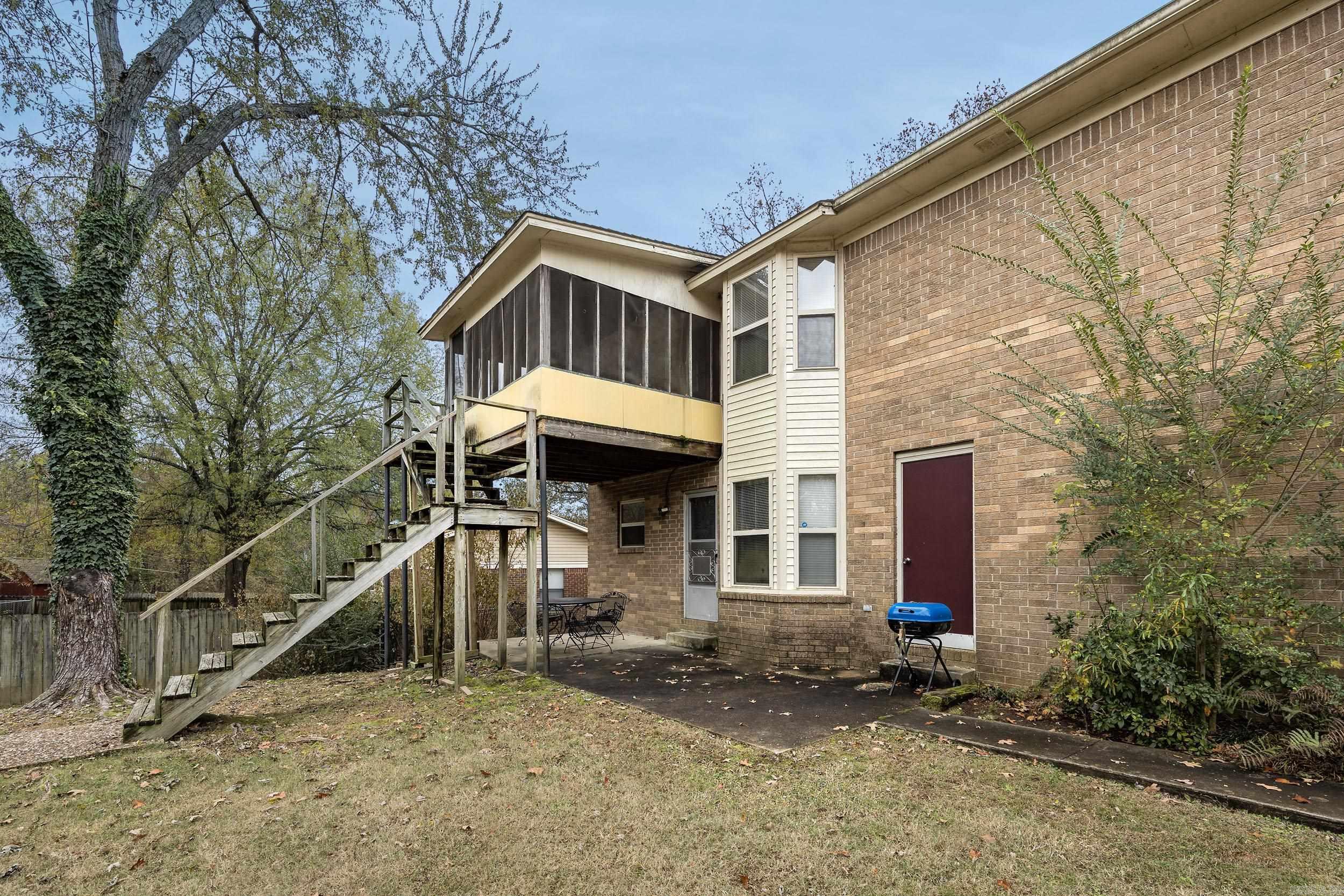 GREEN HILLS - Residential