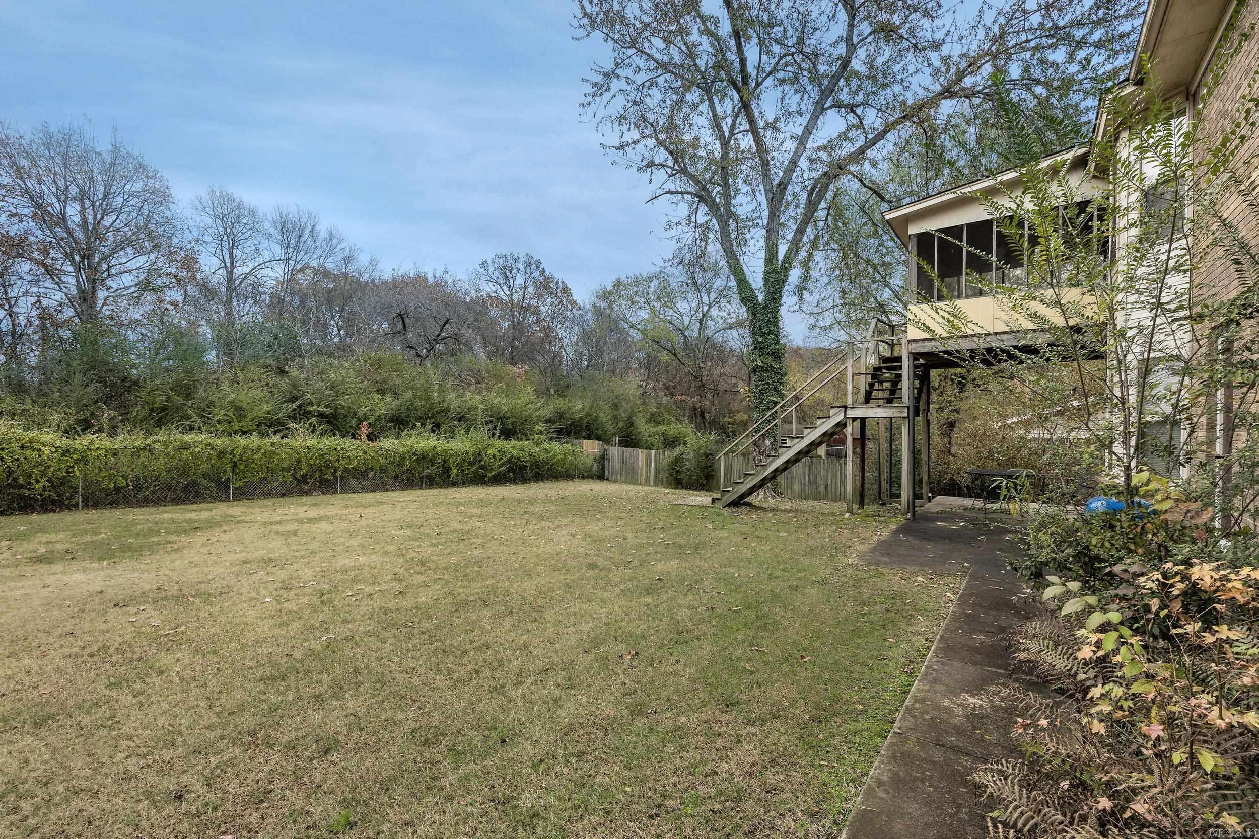 GREEN HILLS - Residential