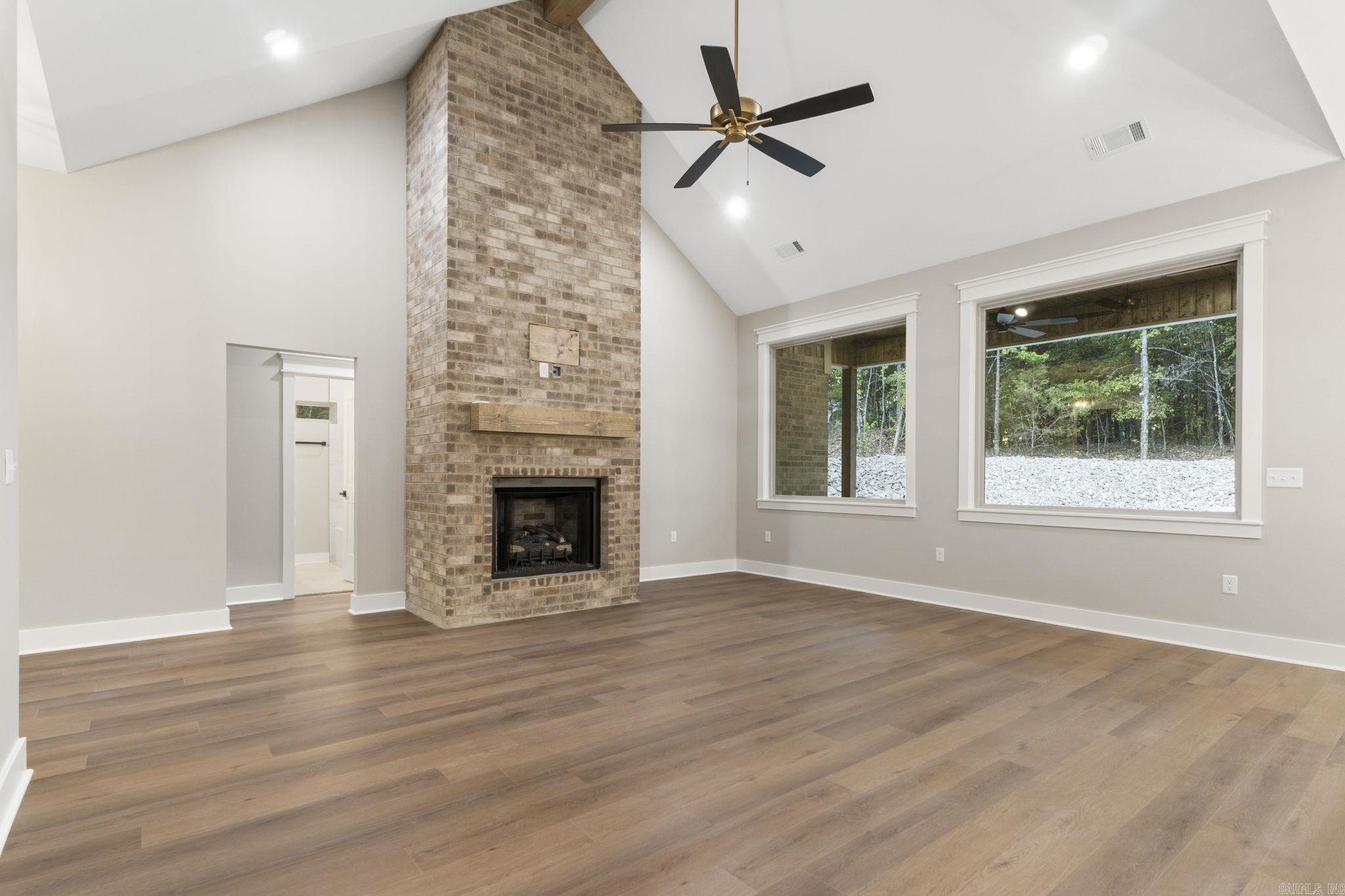 BRILLIANTE - Residential