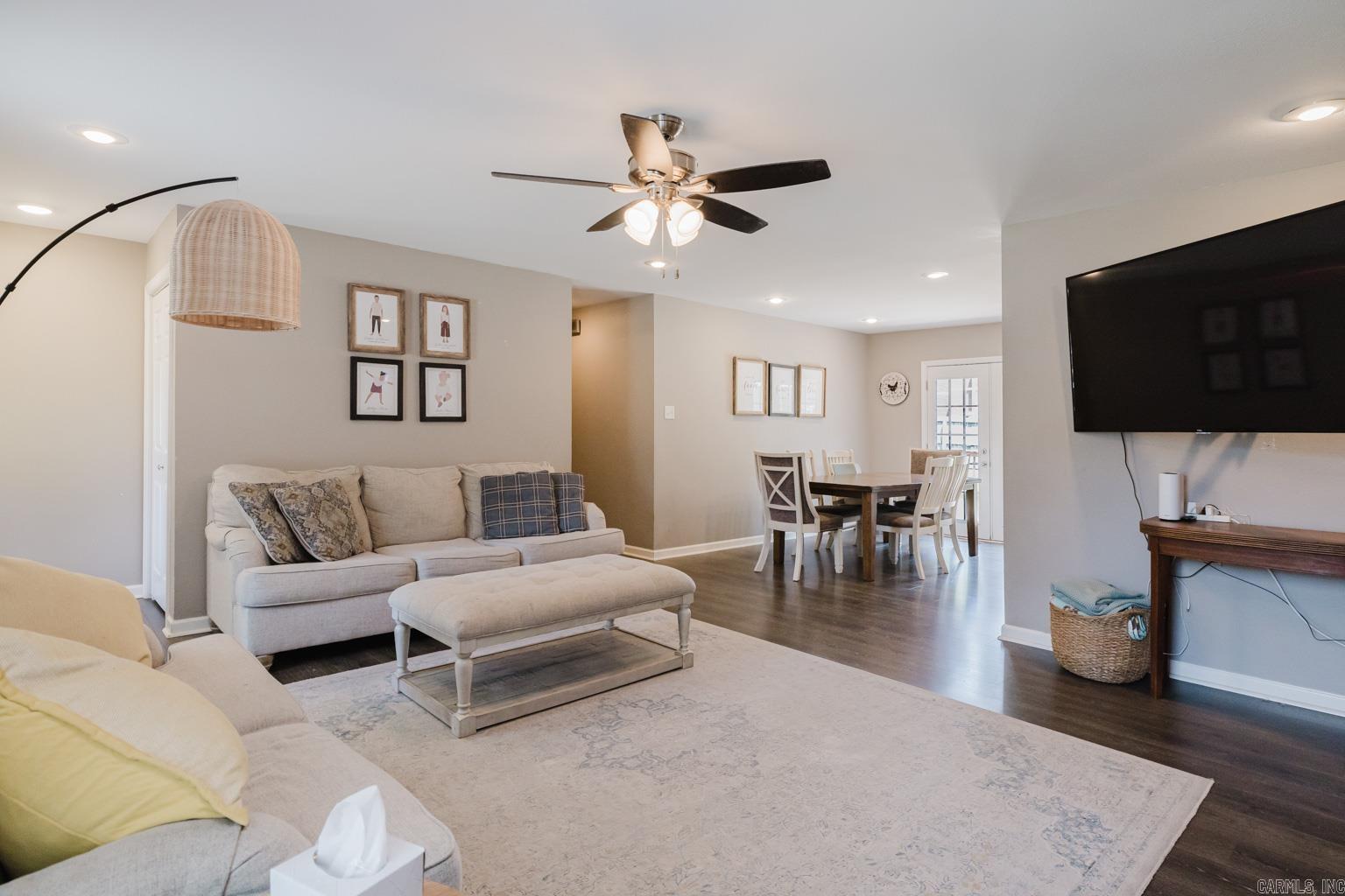 WOODLAND ACRES - Residential