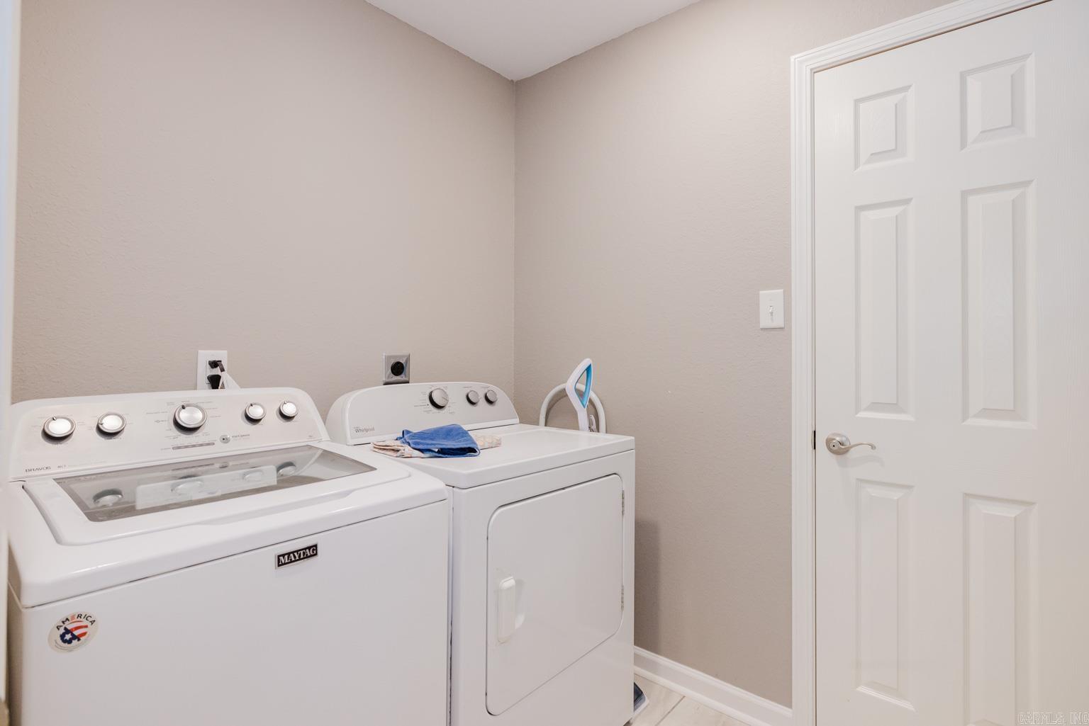 WOODLAND ACRES - Residential