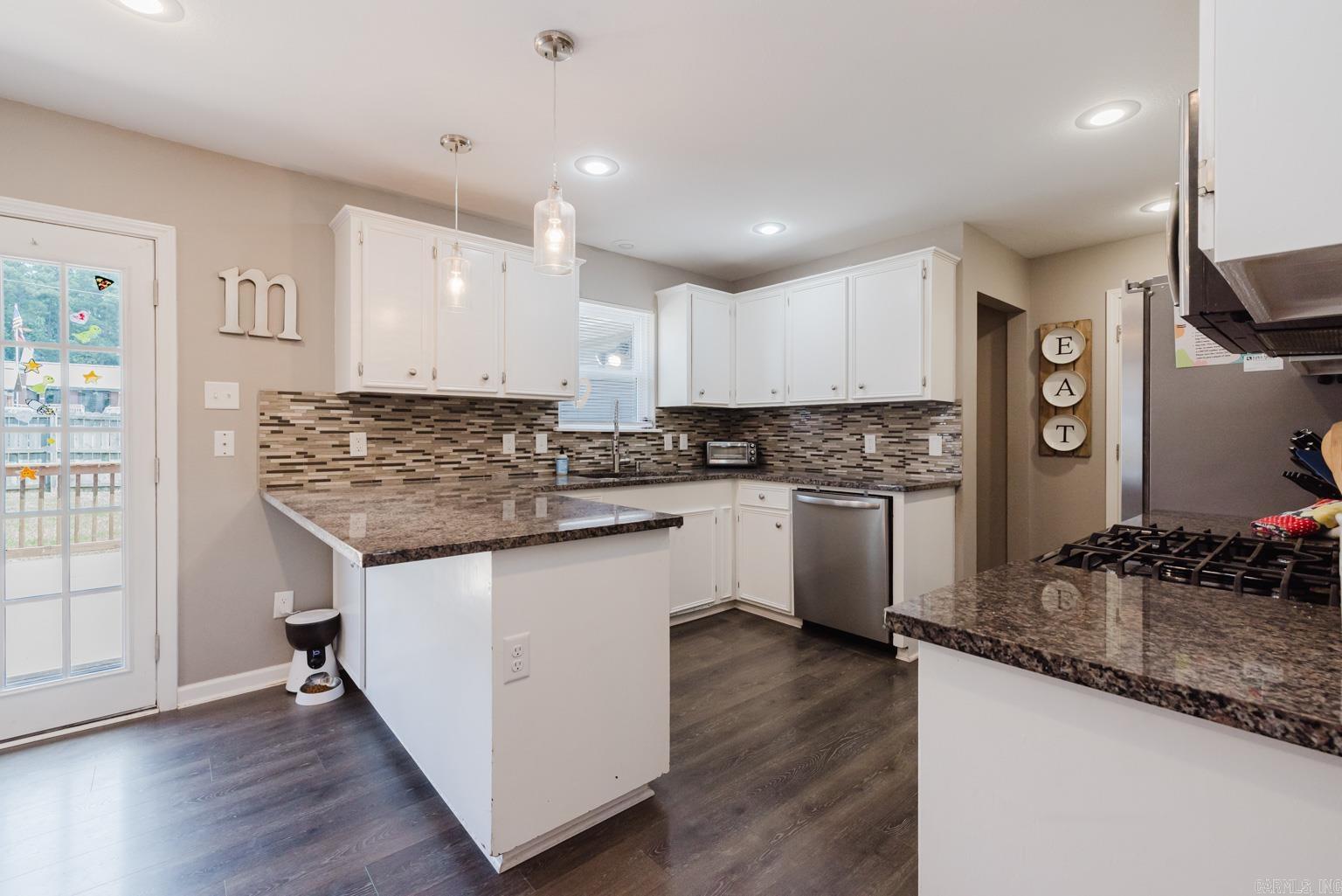 WOODLAND ACRES - Residential