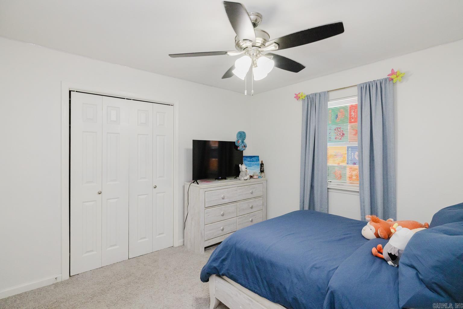 WOODLAND ACRES - Residential