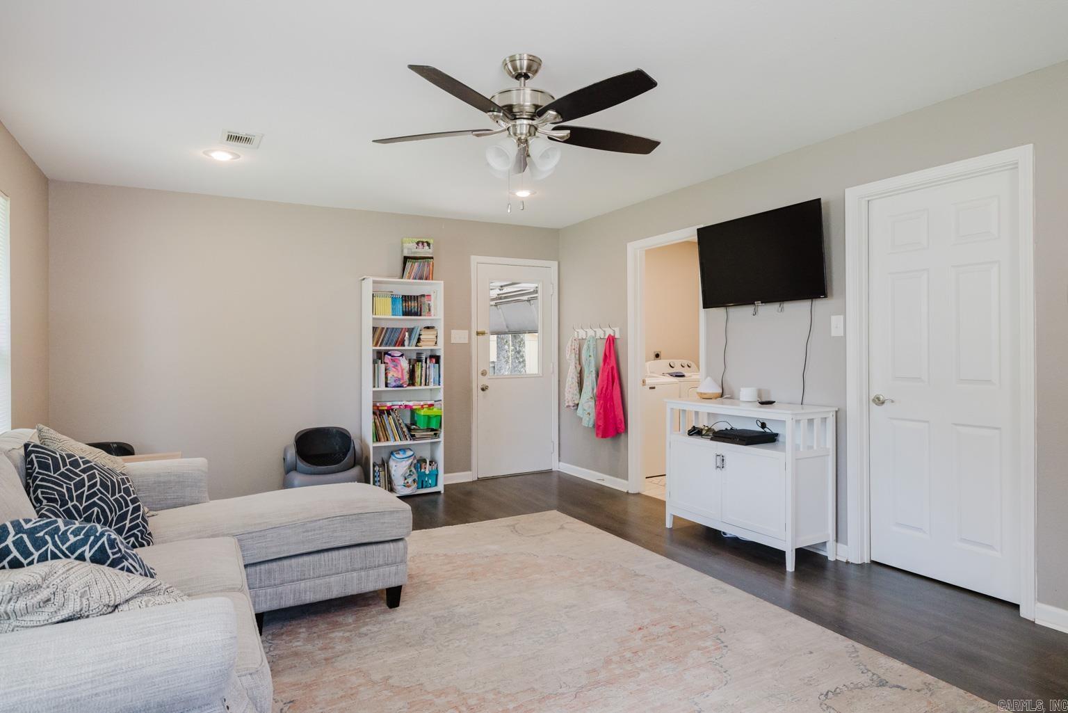 WOODLAND ACRES - Residential