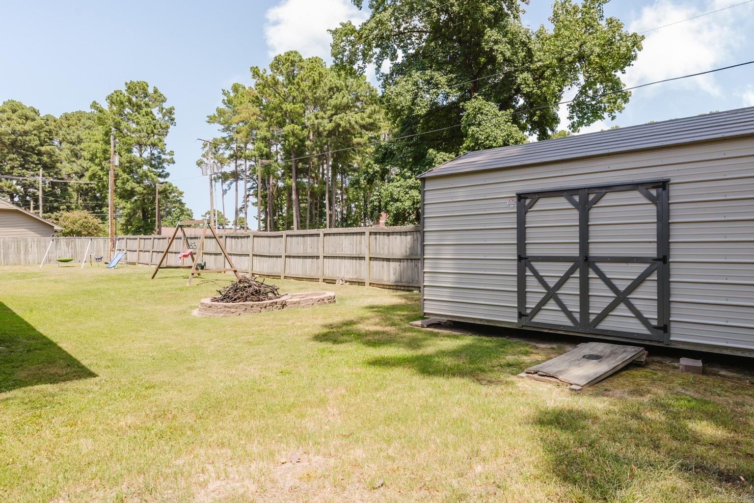 WOODLAND ACRES - Residential